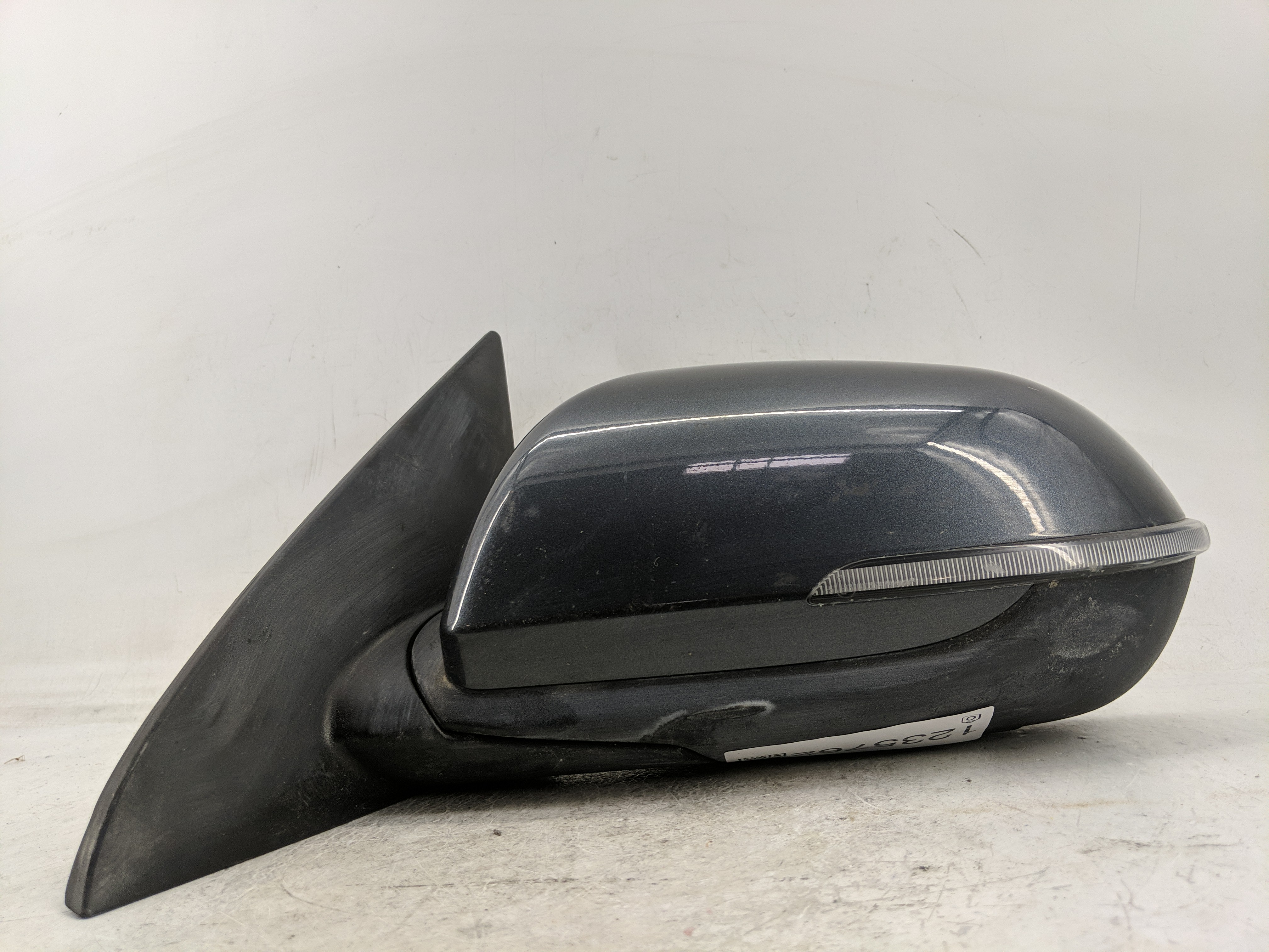 2021-2022 Kia Seltos Driver Left Side View Power Door Mirror Black 1235762 - Oemusedautoparts1.com