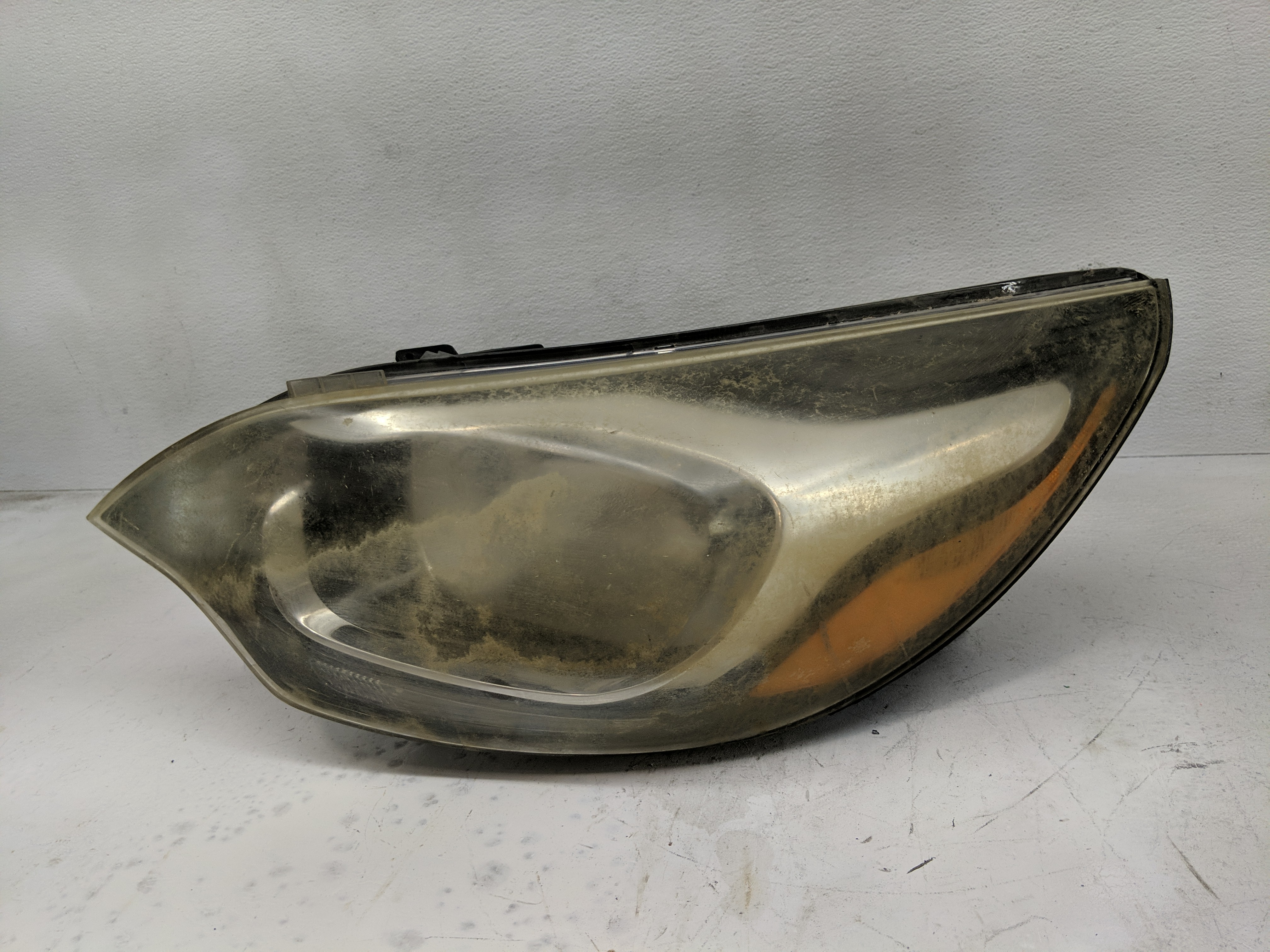 2012-2017 Kia Rio Passenger Right Oem Head Light Headlight Lamp 1235786 - Oemusedautoparts1.com