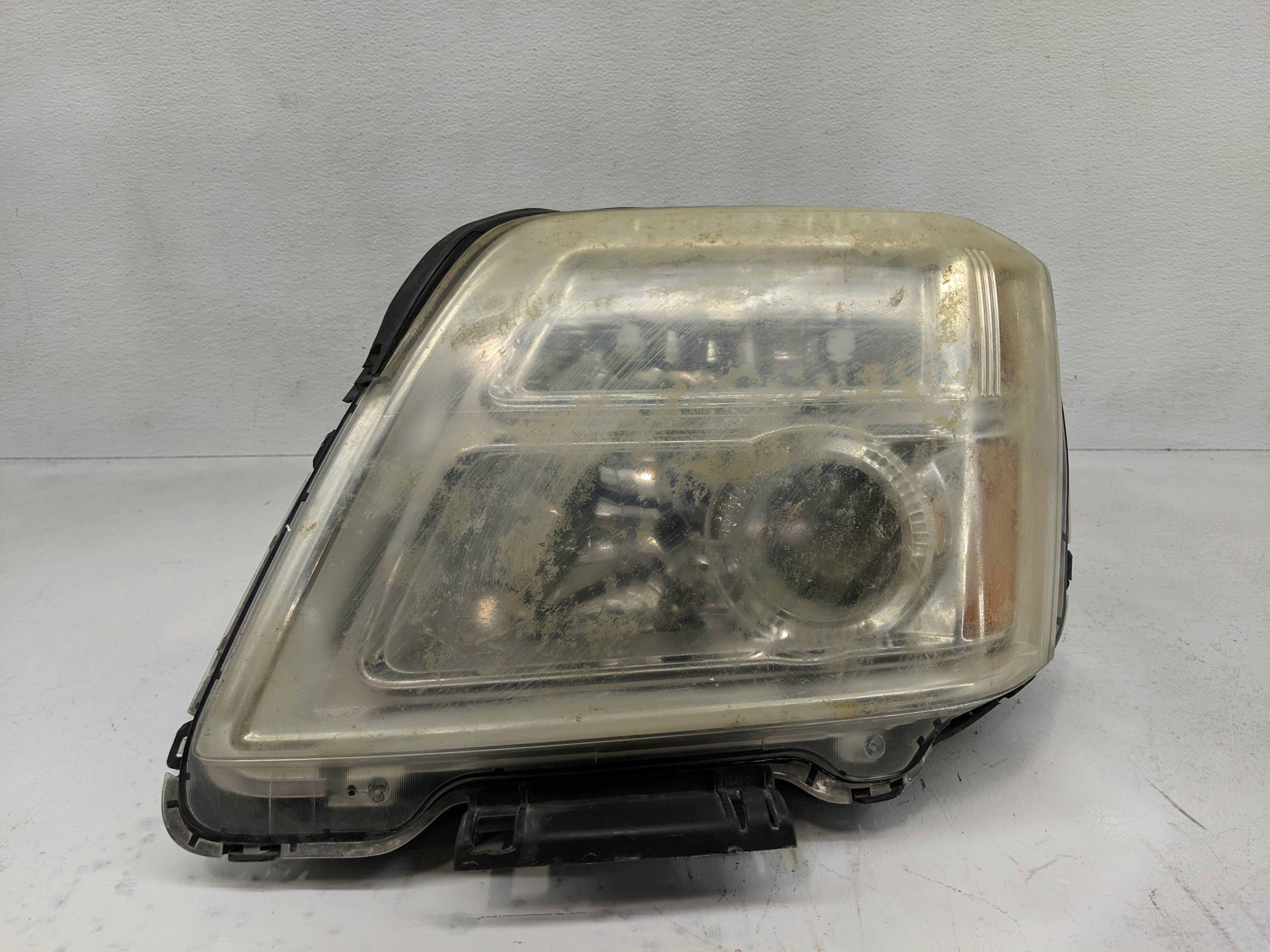 2010-2015 Gmc Terrain Driver Left Oem Head Light Headlight Lamp 1235795 - Oemusedautoparts1.com