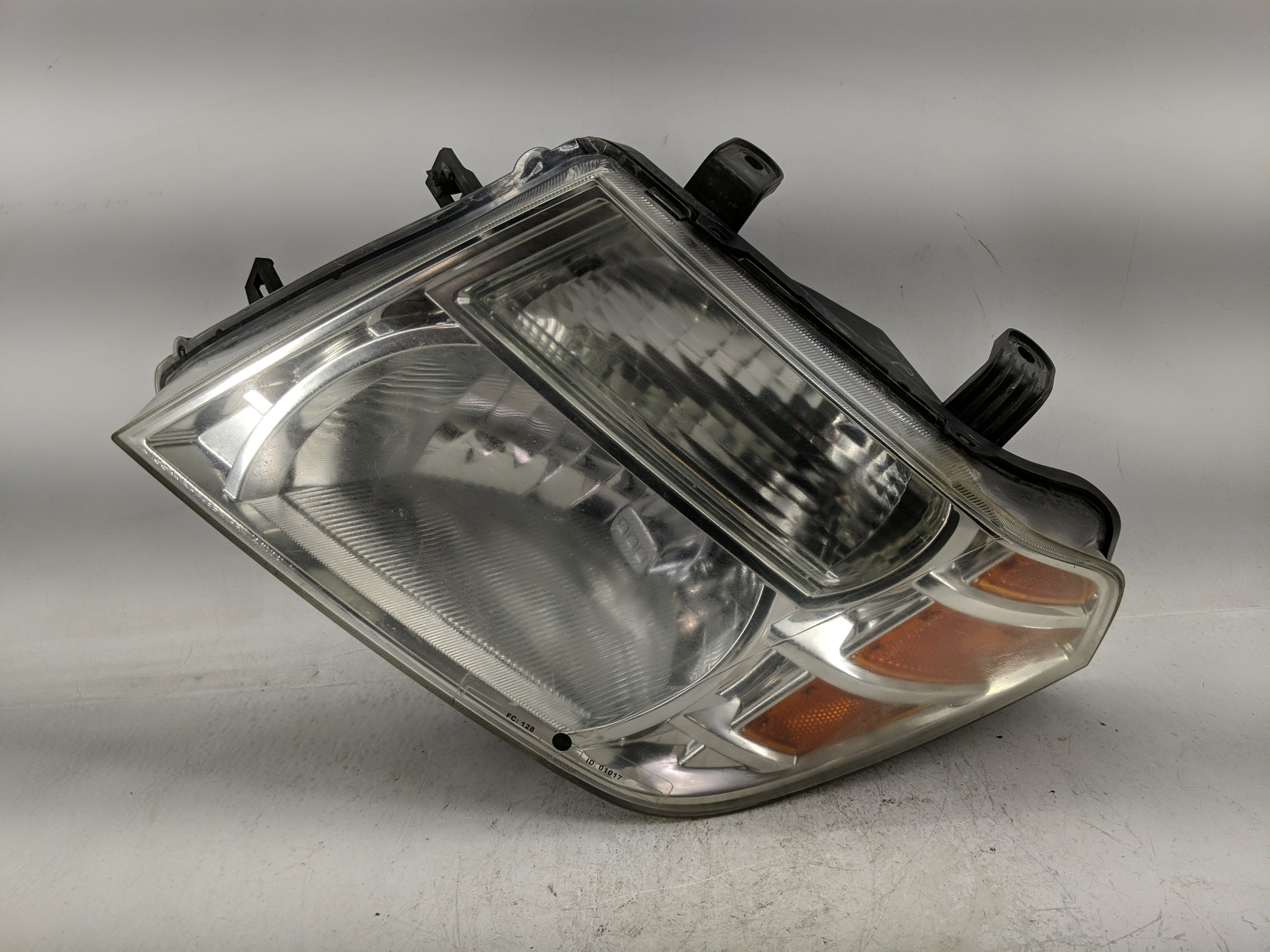 Picture of 2008-2012 Nissan Pathfinder Driver Left Oem Head Light Headlight Lamp 1235801