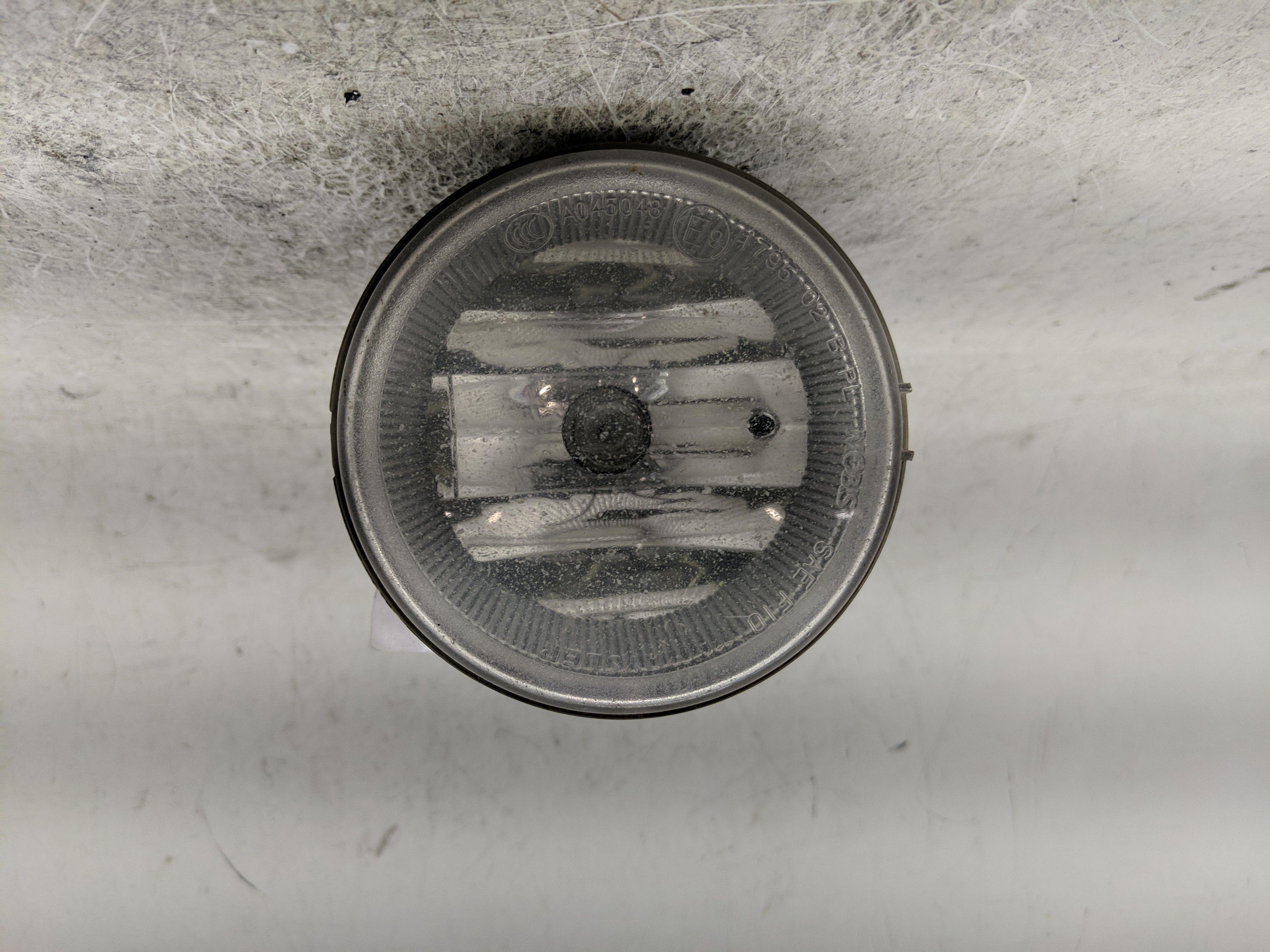 2010-2020 Dodge Grand Caravan Passenger Right Oem Front Light Lamp 1235817 - Oemusedautoparts1.com