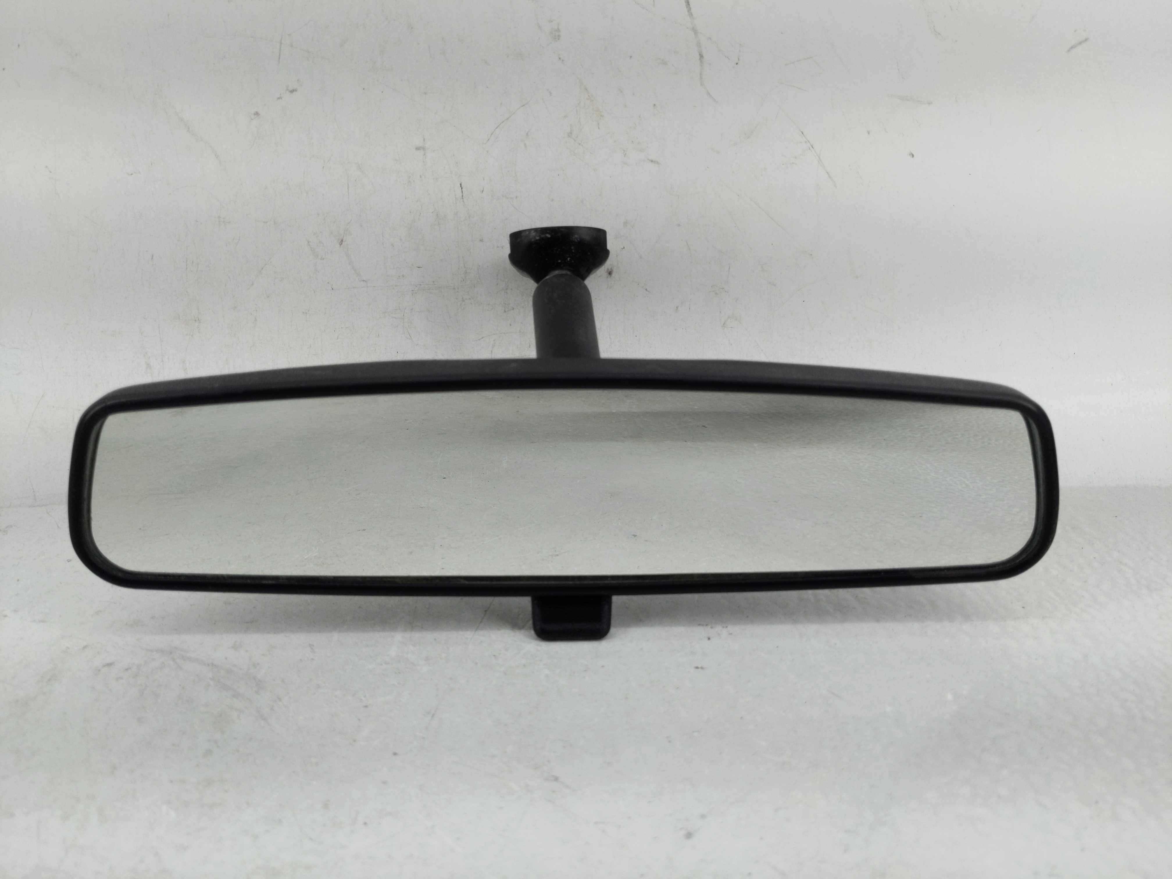 2010-2010 Chrysler Town & Country Interior Rear View Mirror Oem 1235835 - Oemusedautoparts1.com