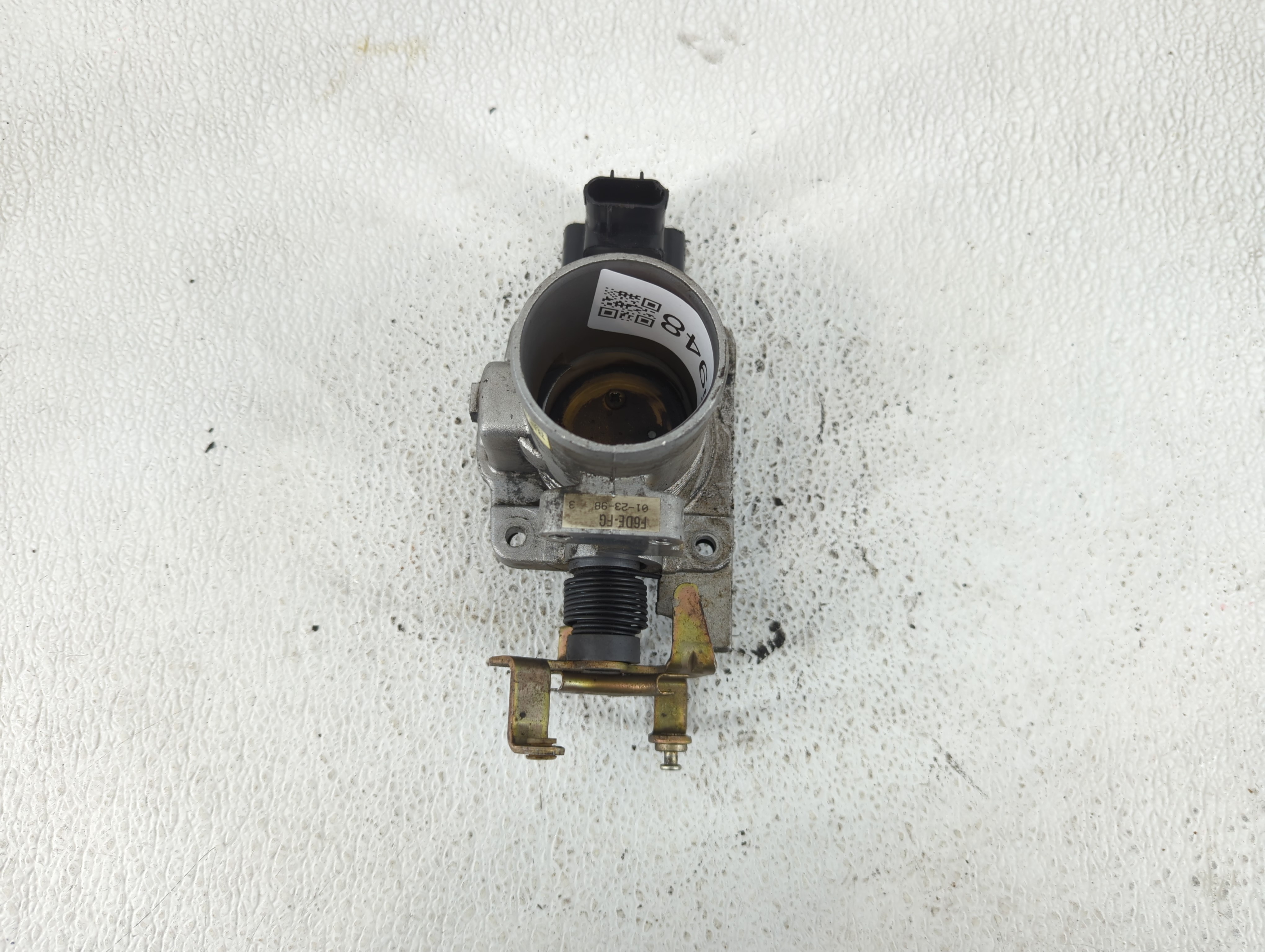 1996-1999 Ford Taurus Throttle Body 1235948 - Oemusedautoparts1.com