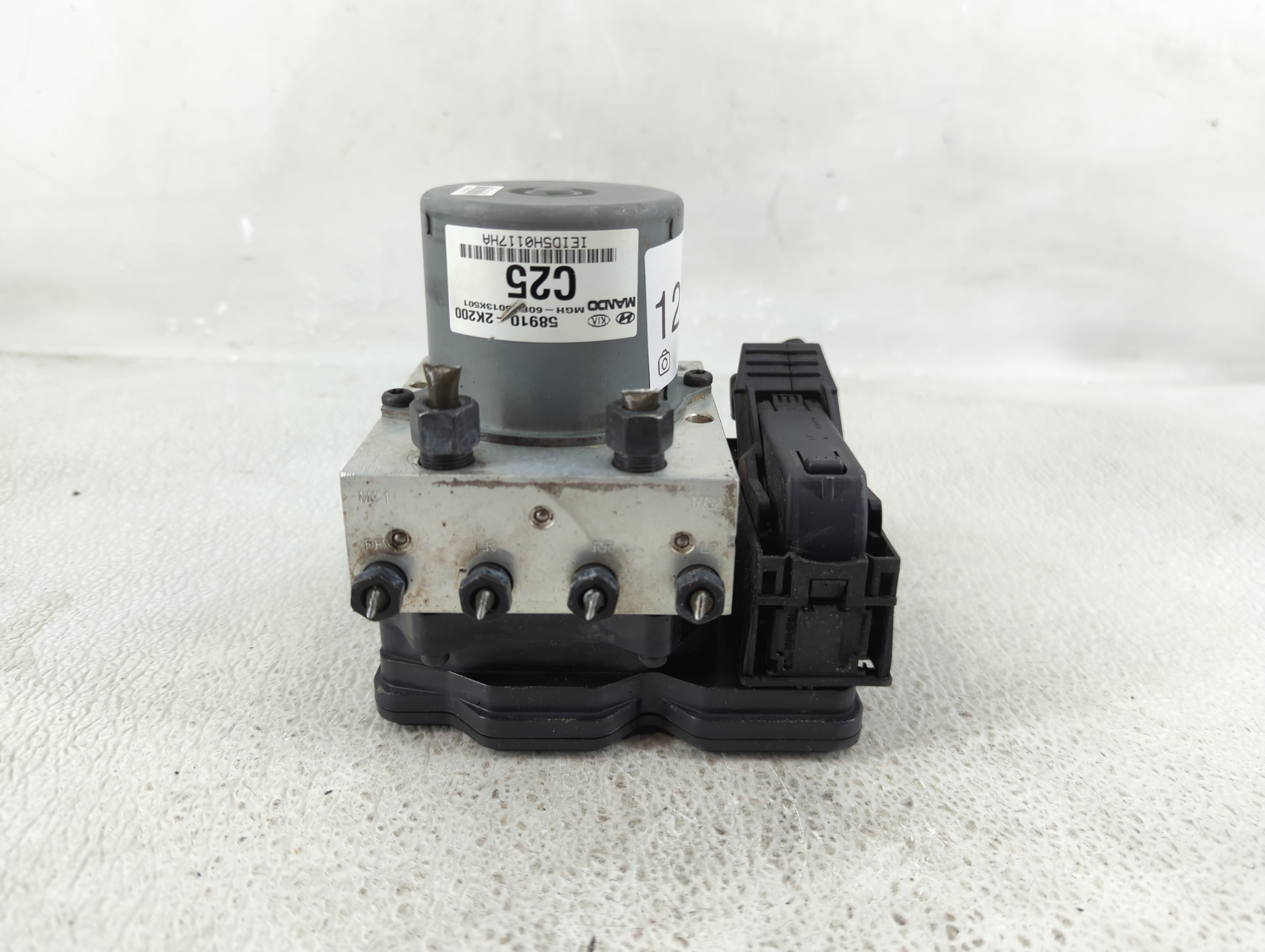 Picture of 2012-2013 Kia Soul Abs Pump Control Module 1235975