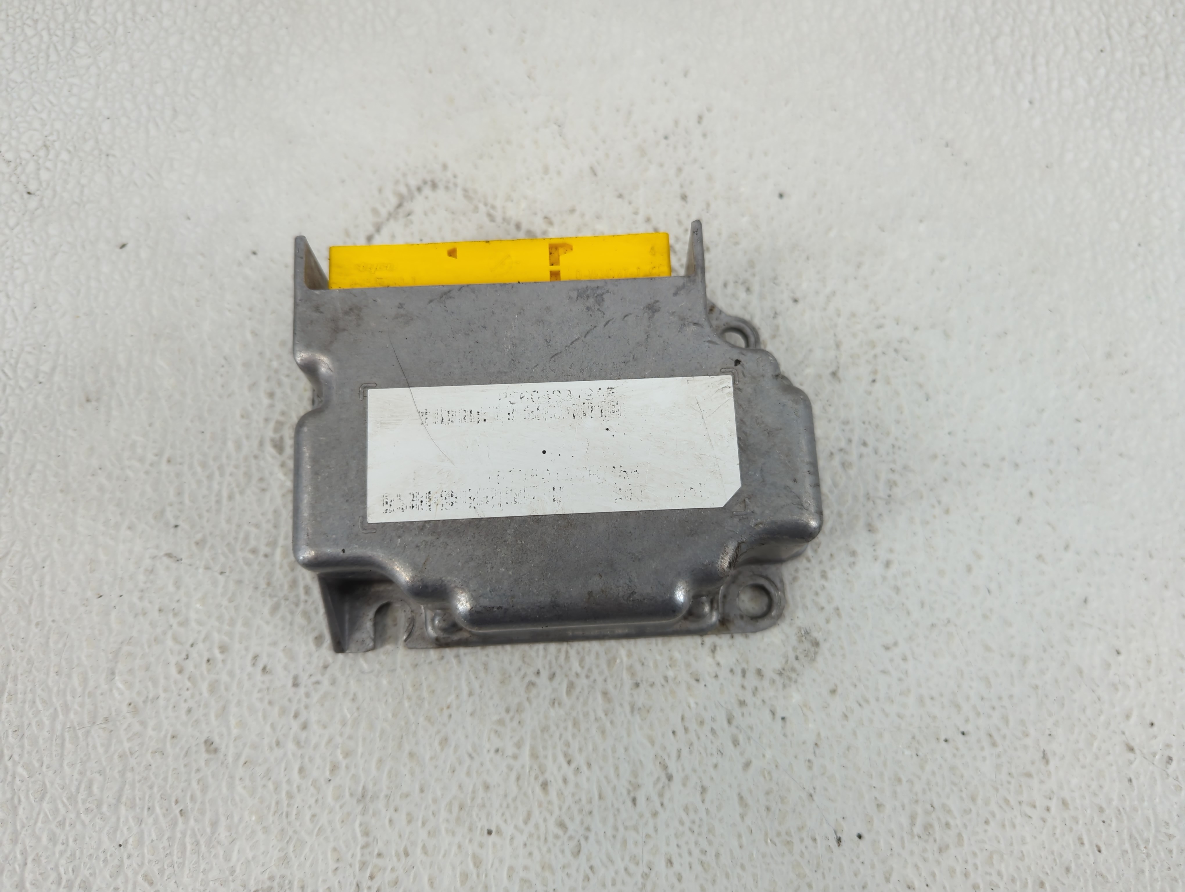 2006-2006 Dodge Durango Chassis Control Module Ccm Bcm Body Control 1236167 - Oemusedautoparts1.com