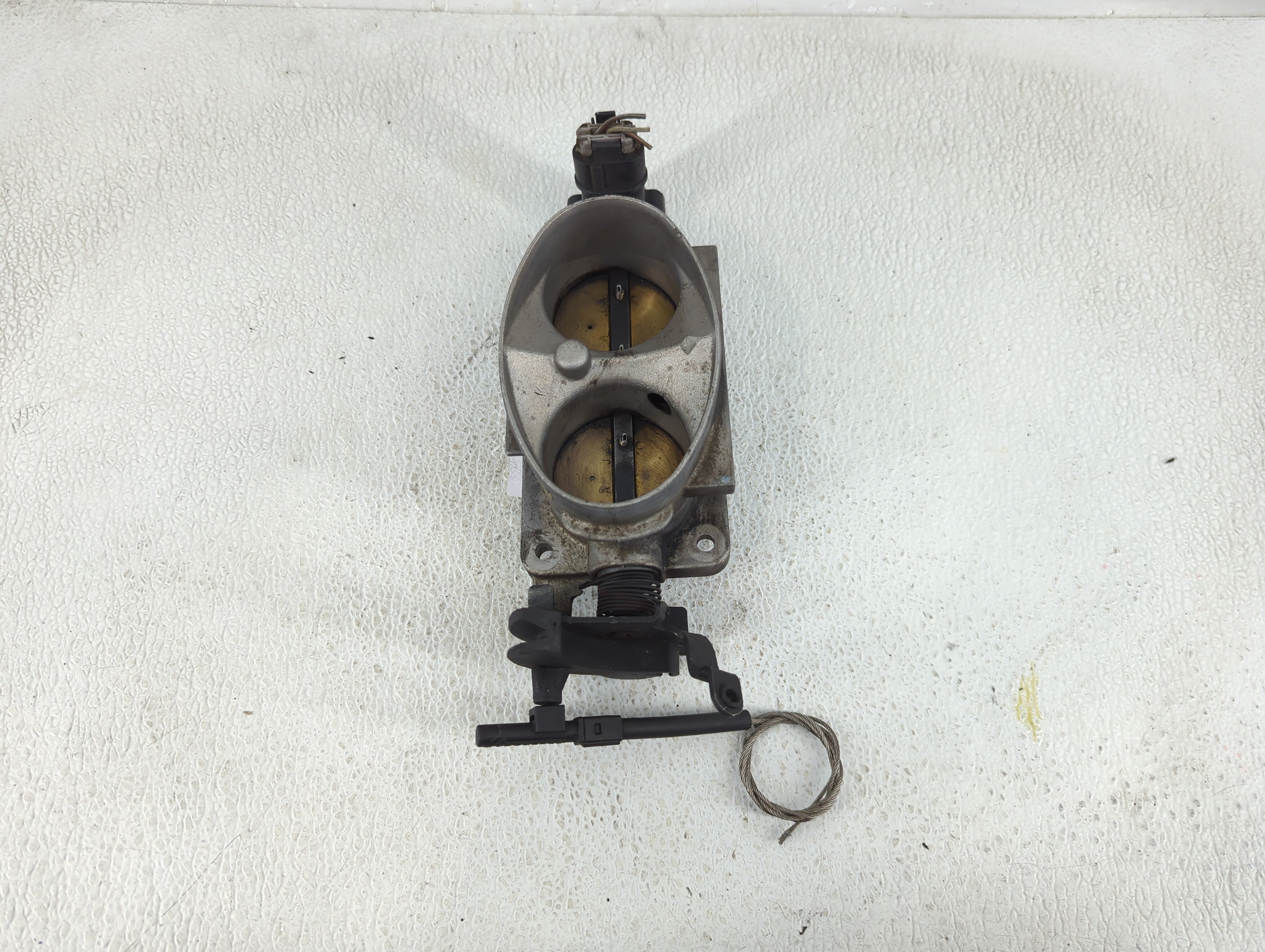 Picture of 1999-2002 Lincoln Navigator Throttle Body 1236184