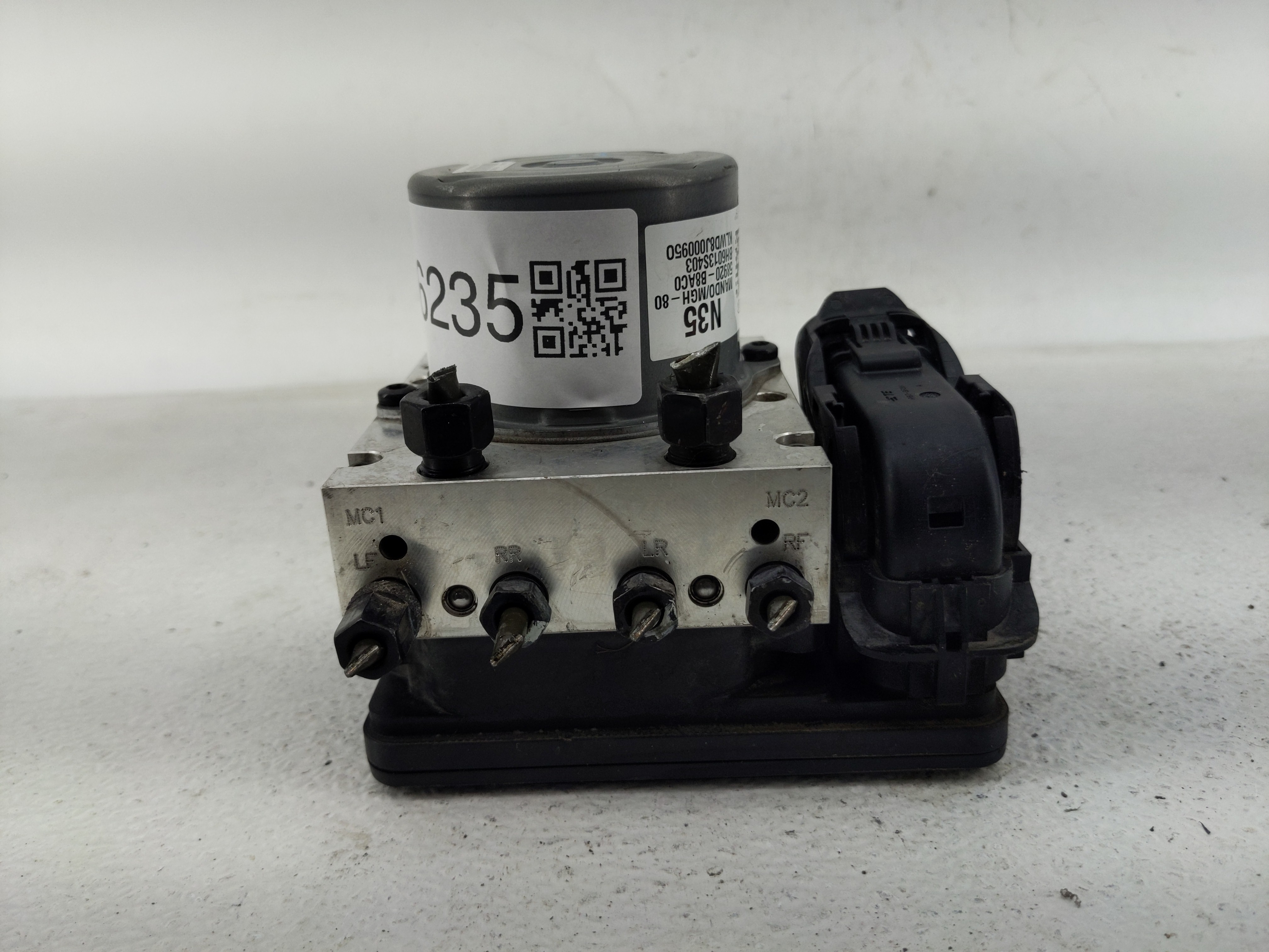 Picture of 2017-2018 Hyundai Santa Fe Abs Pump Control Module 1236235