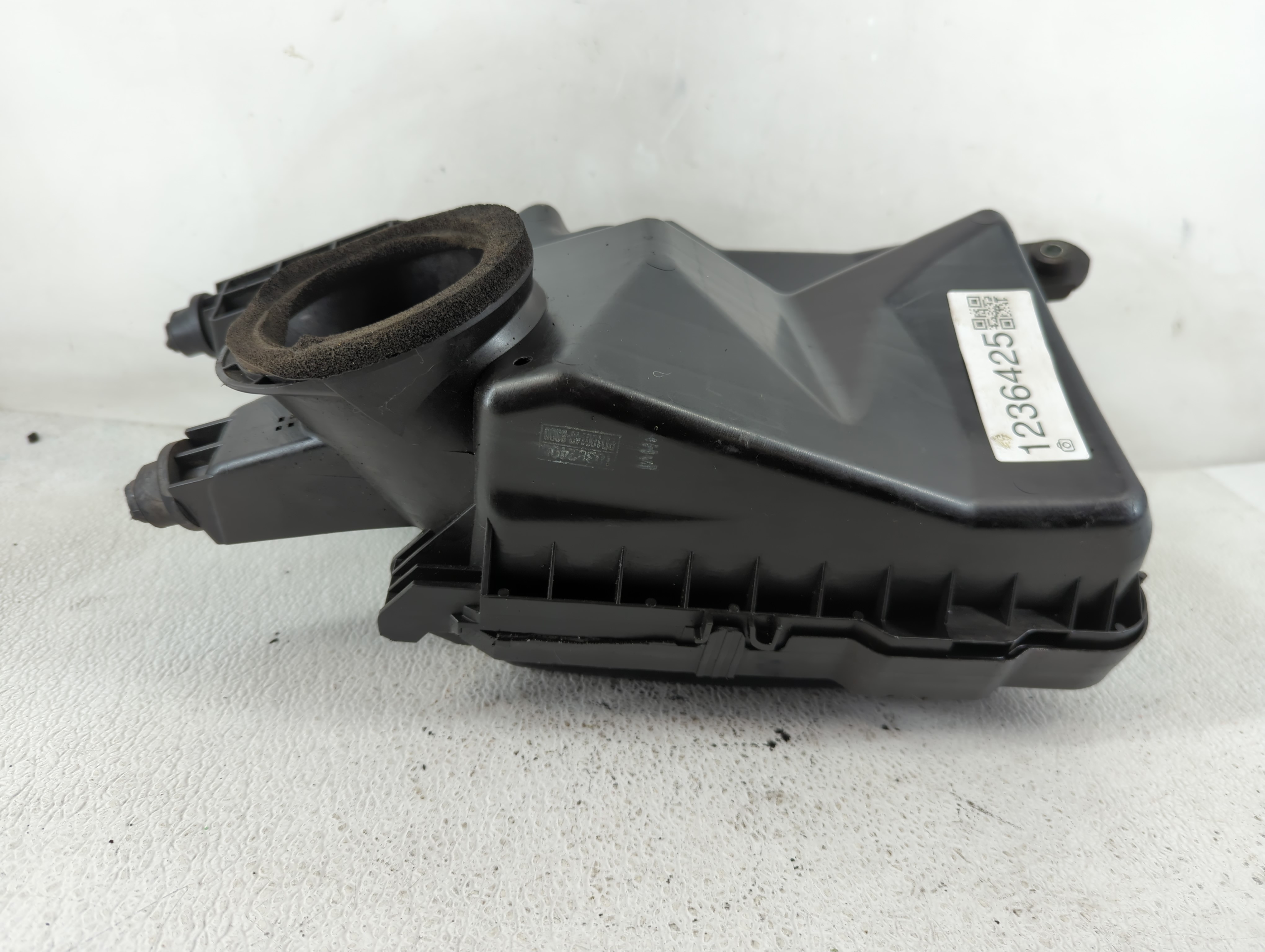 2007-2009 Saturn Aura Air Cleaner Intake-duct Hose Tube 1236425 - Oemusedautoparts1.com