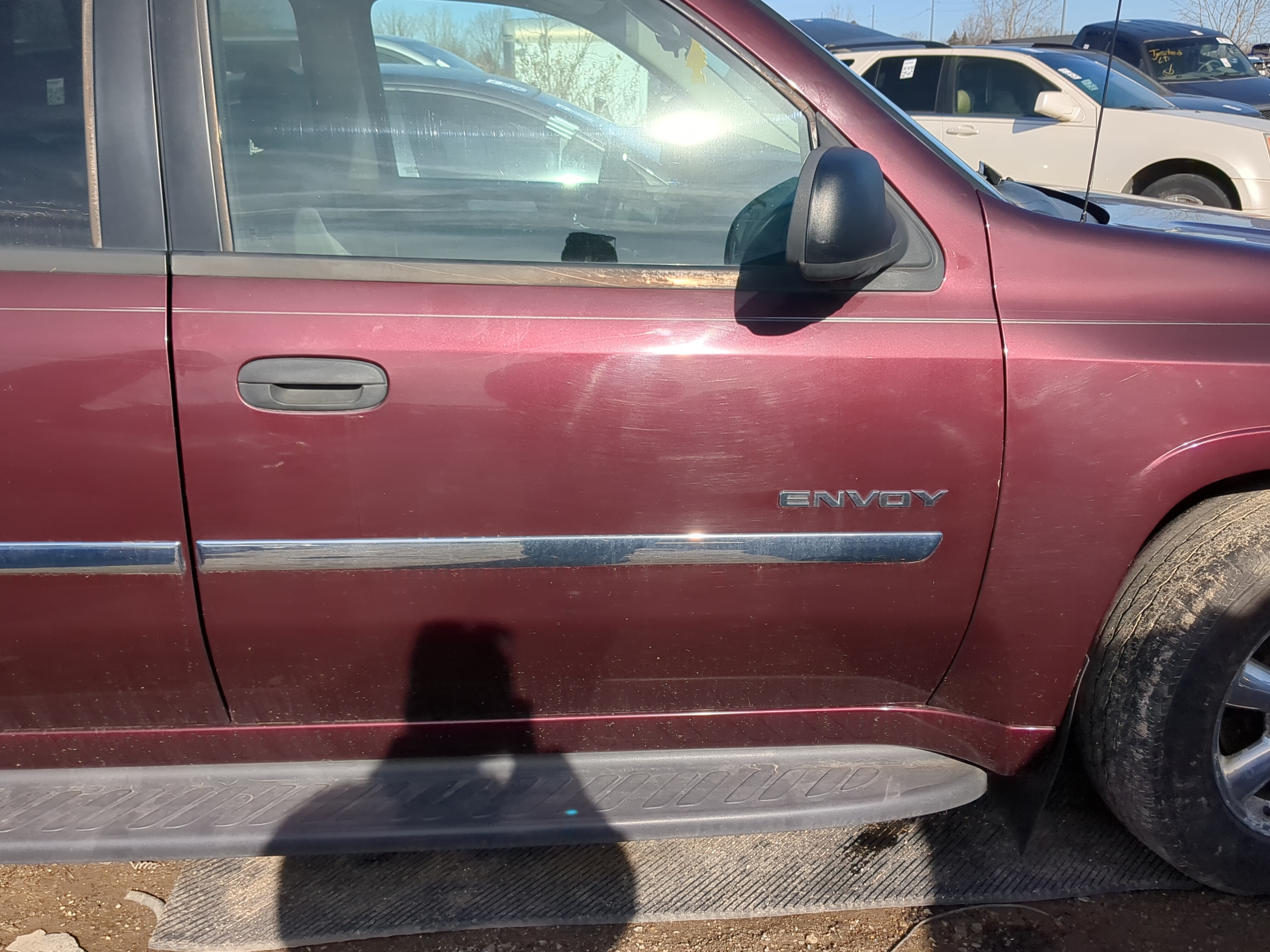 2004-2006 Gmc Envoy Xl Passenger Front Door Oem 1236552 - Oemusedautoparts1.com