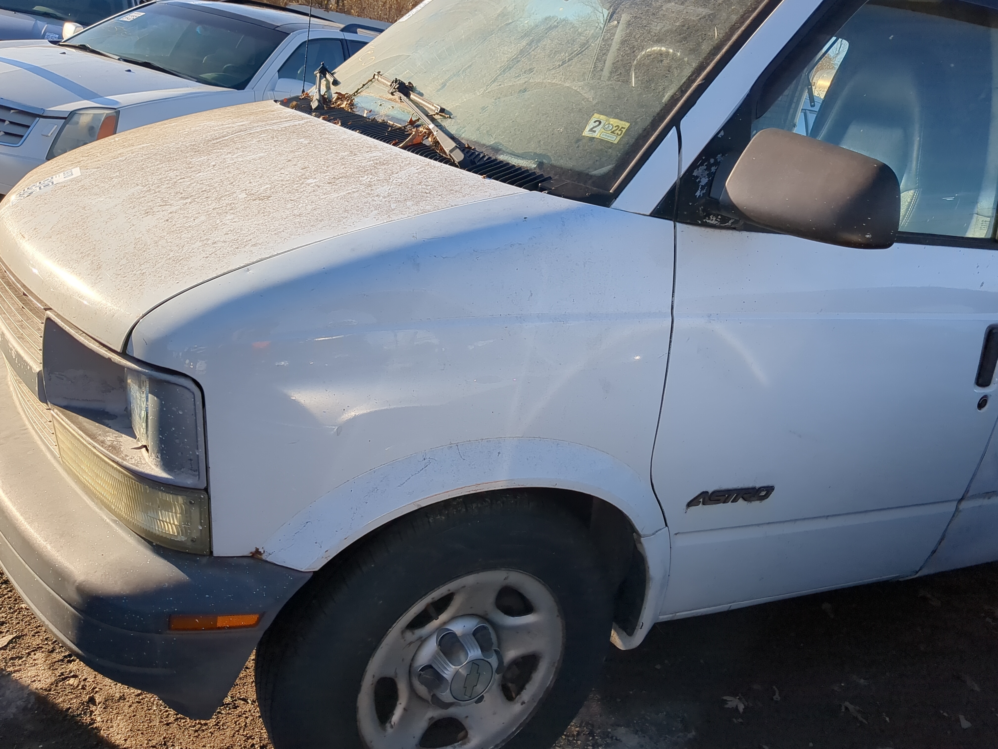 1995-2005 Chevrolet Astro Driver Fender 1237150 - Oemusedautoparts1.com