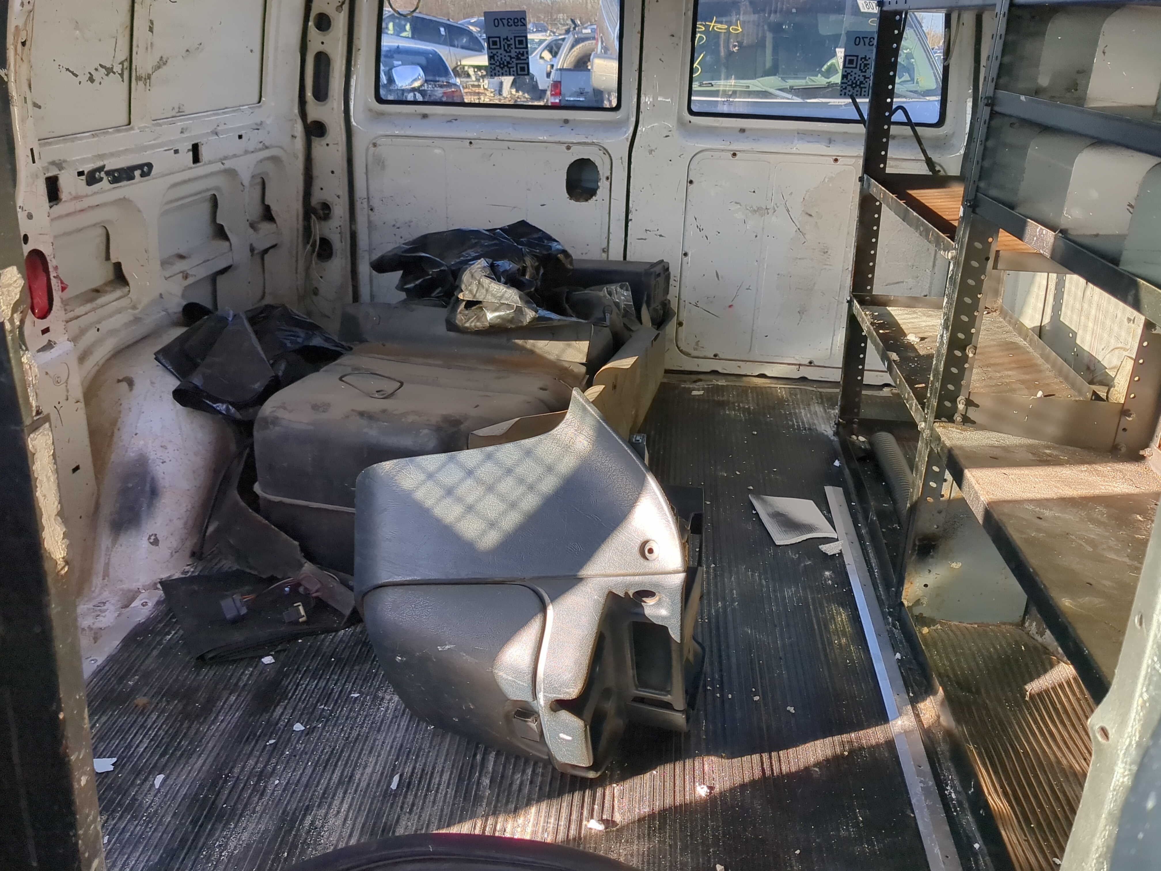 2002 Chevrolet Astro Rear Seat Oem 1237204 - Oemusedautoparts1.com