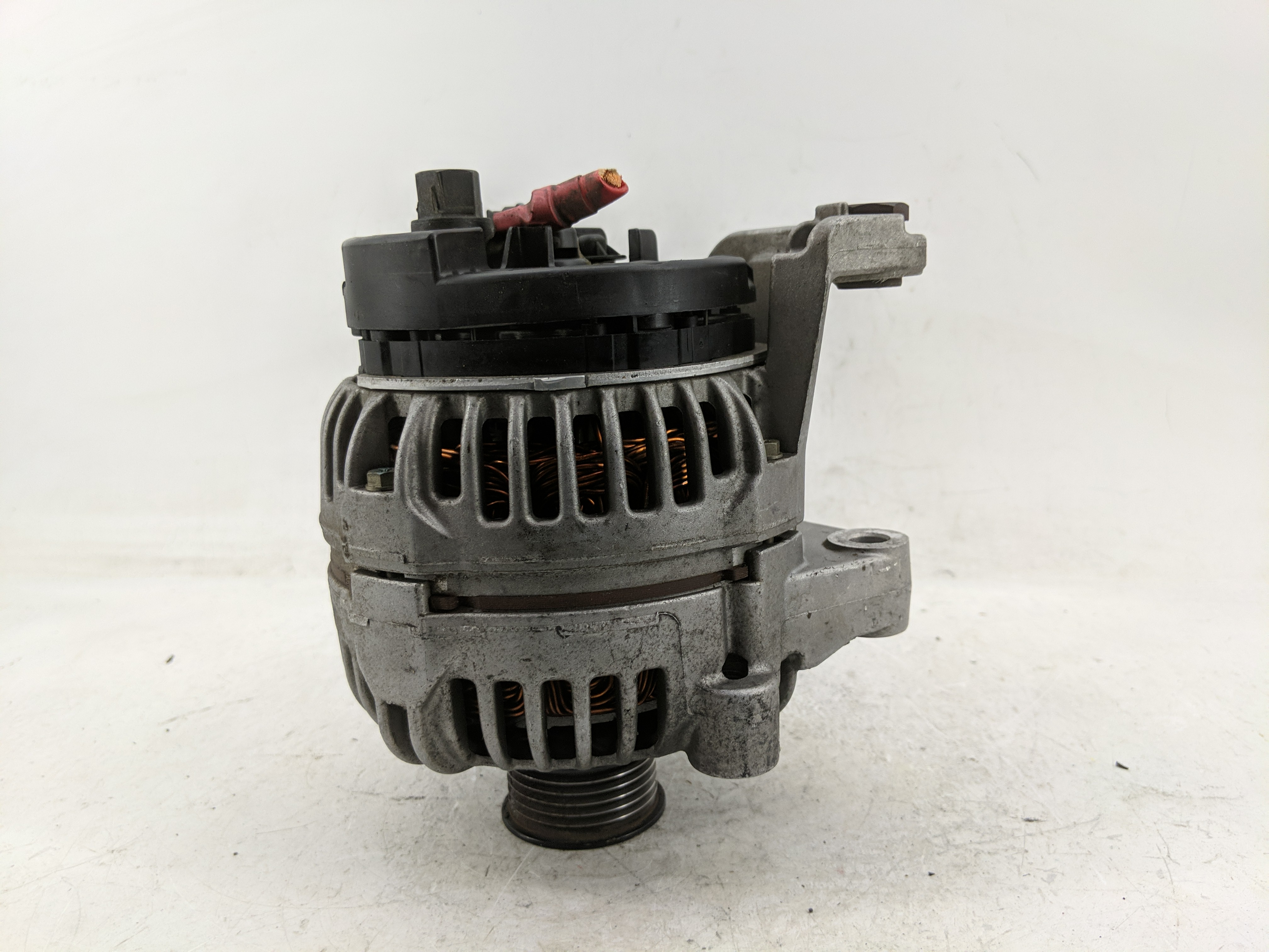 Picture of 2002-2006 Bmw 325i Alternator Generator Charging Assembly Engine Oem 1238211