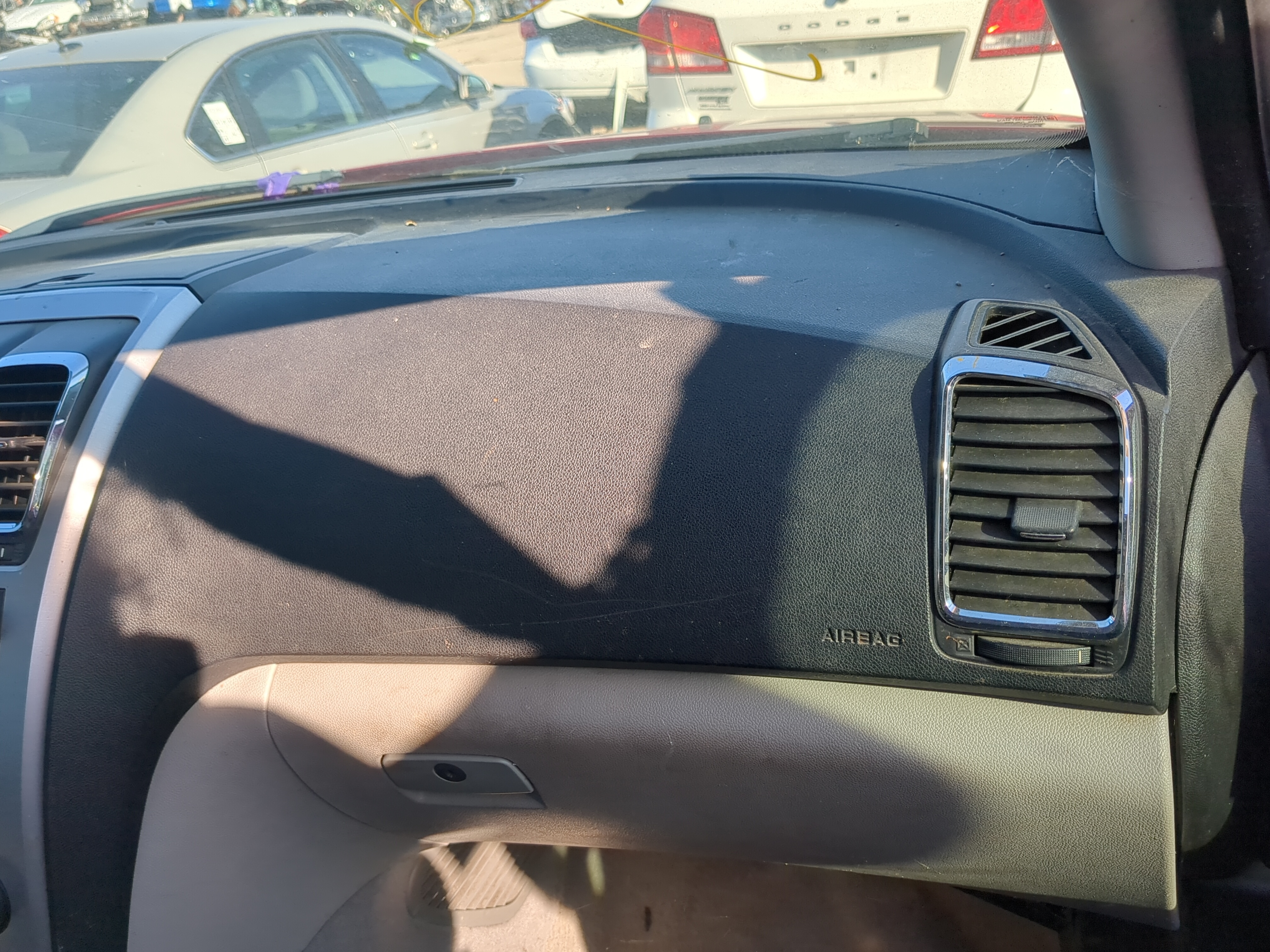 2012-2012 Gmc Acadia Air Bag Passenger Right Dashboard Oem 1238263 - Oemusedautoparts1.com