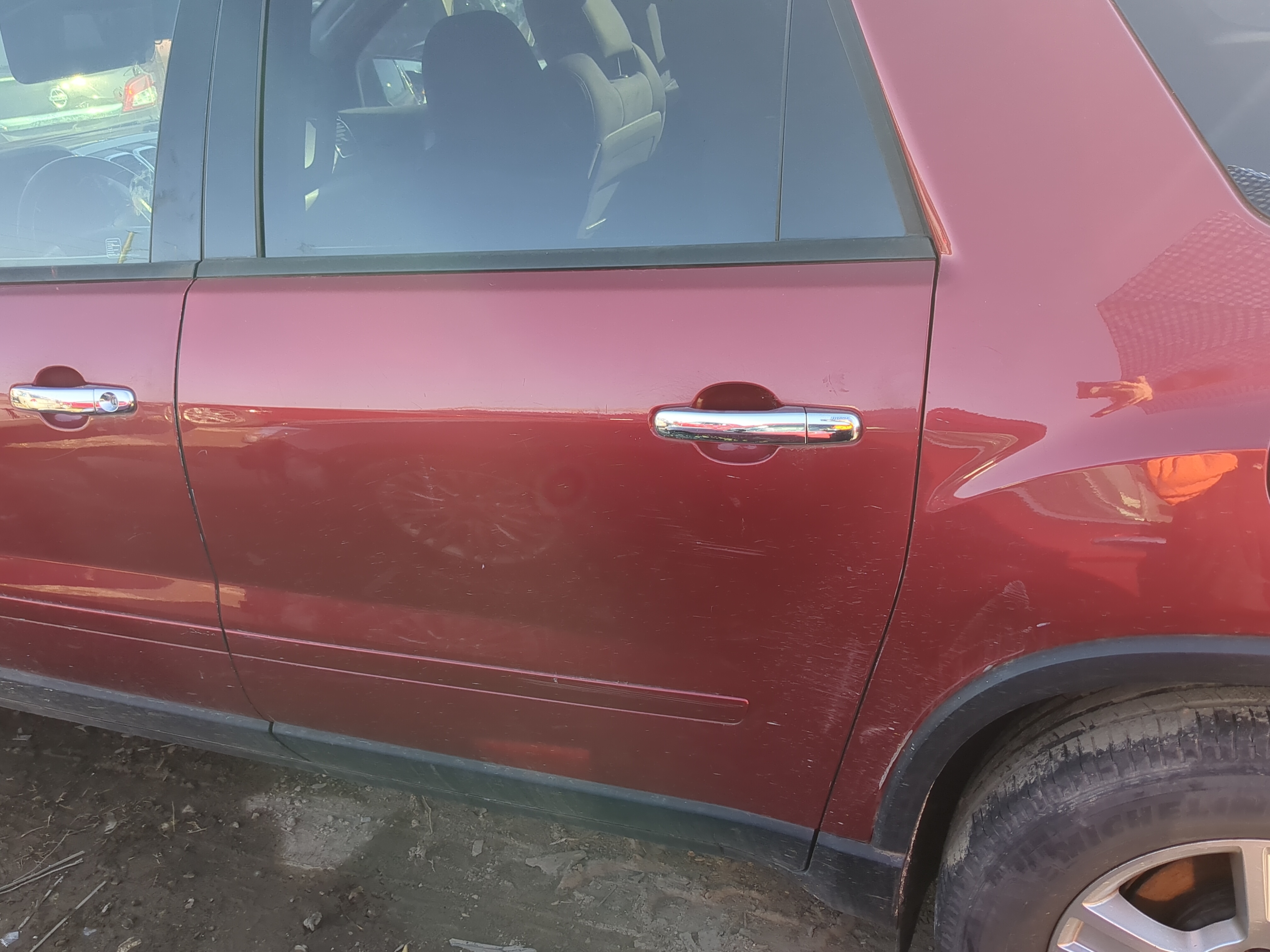 2007-2017 Gmc Acadia Driver Rear Door Oem 1238320 - Oemusedautoparts1.com