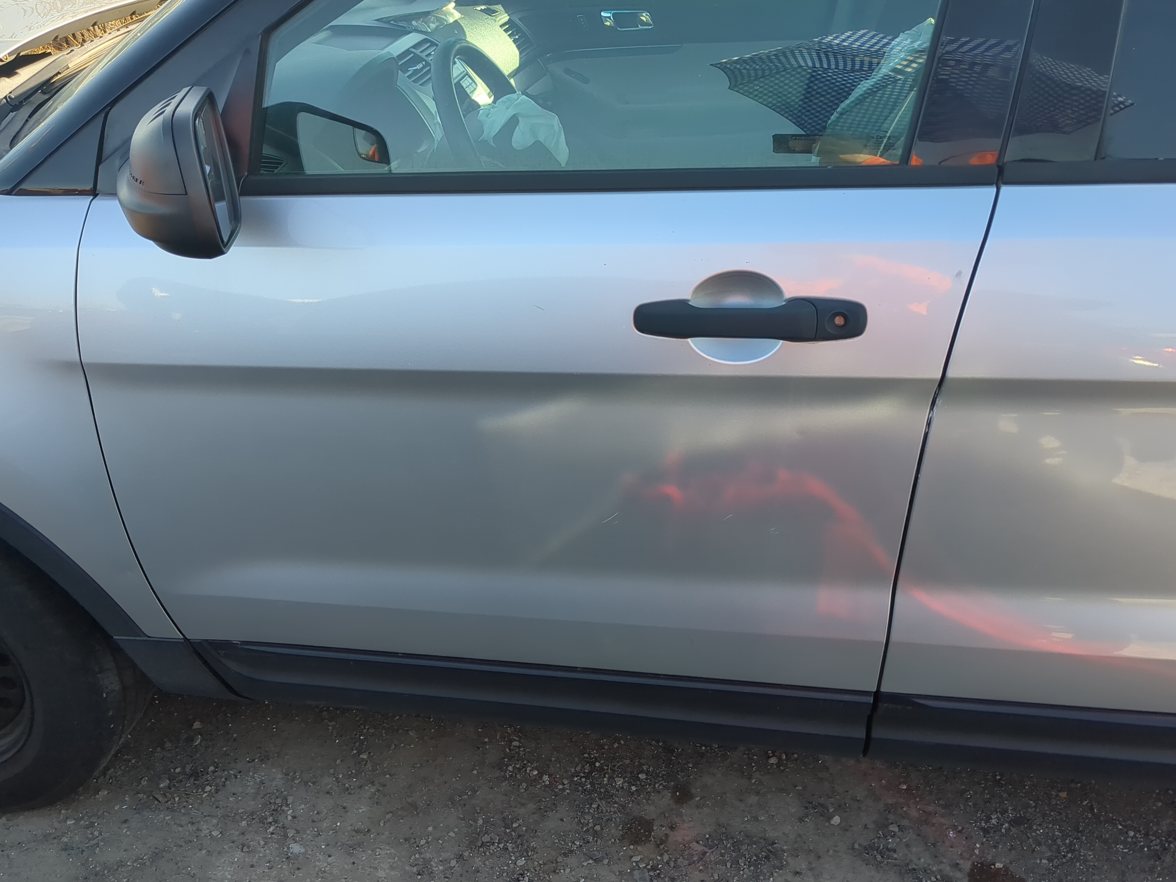 2011-2015 Ford Explorer Driver Front Door Oem 1238659 - Oemusedautoparts1.com