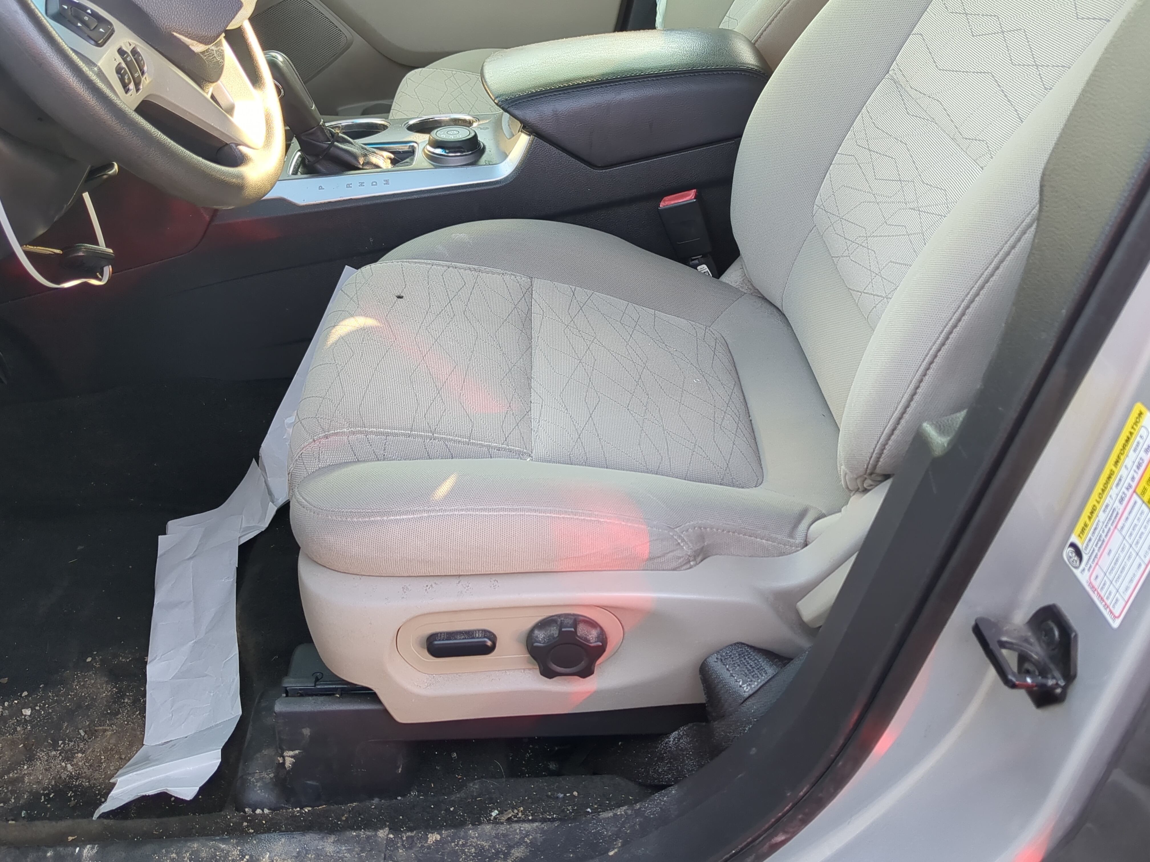 2013-2015 Ford Explorer Driver Front Seat Oem 1238694 - Oemusedautoparts1.com