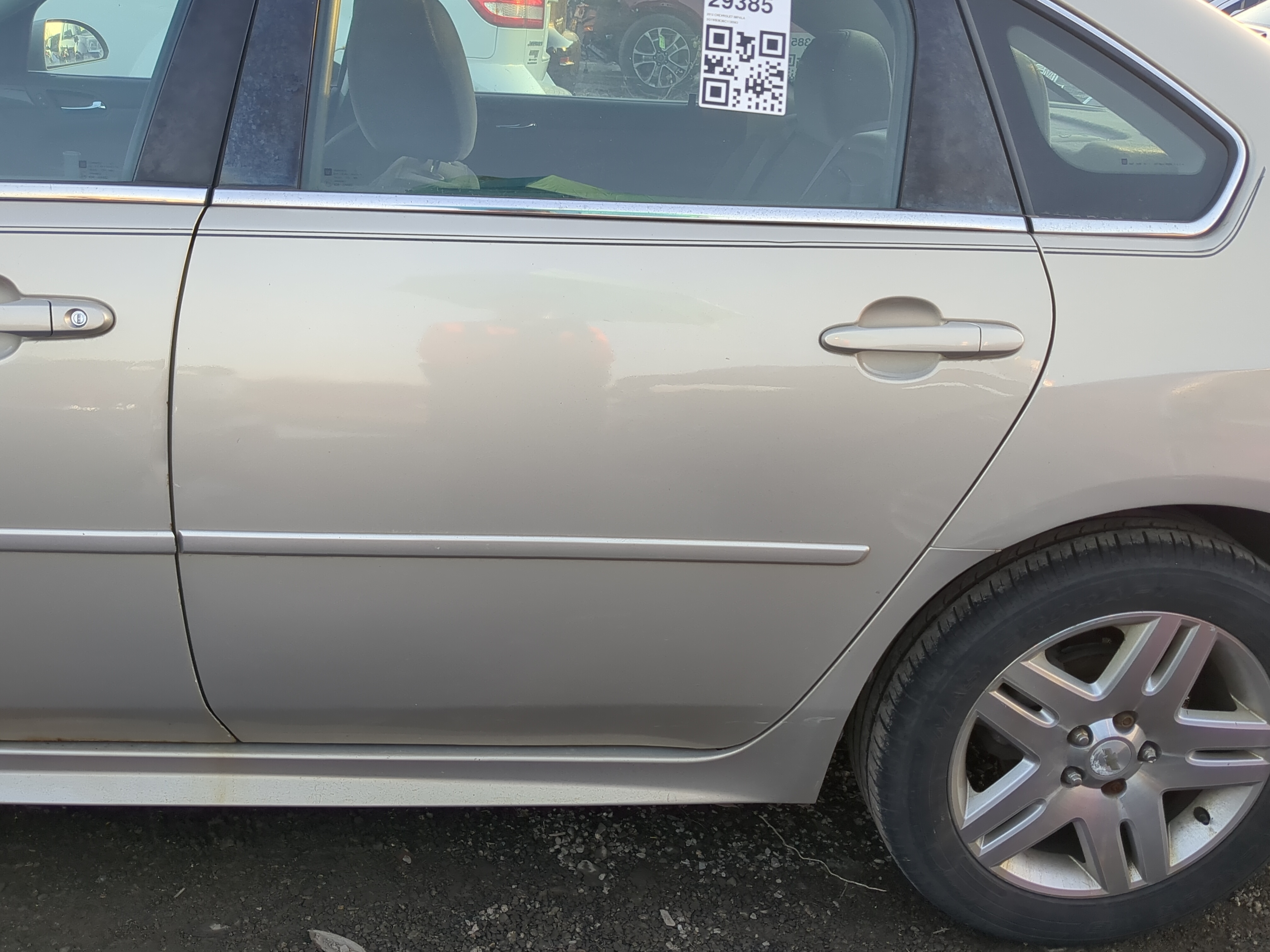 2006-2016 Chevrolet Impala Driver Rear Door Oem 1239260 - Oemusedautoparts1.com