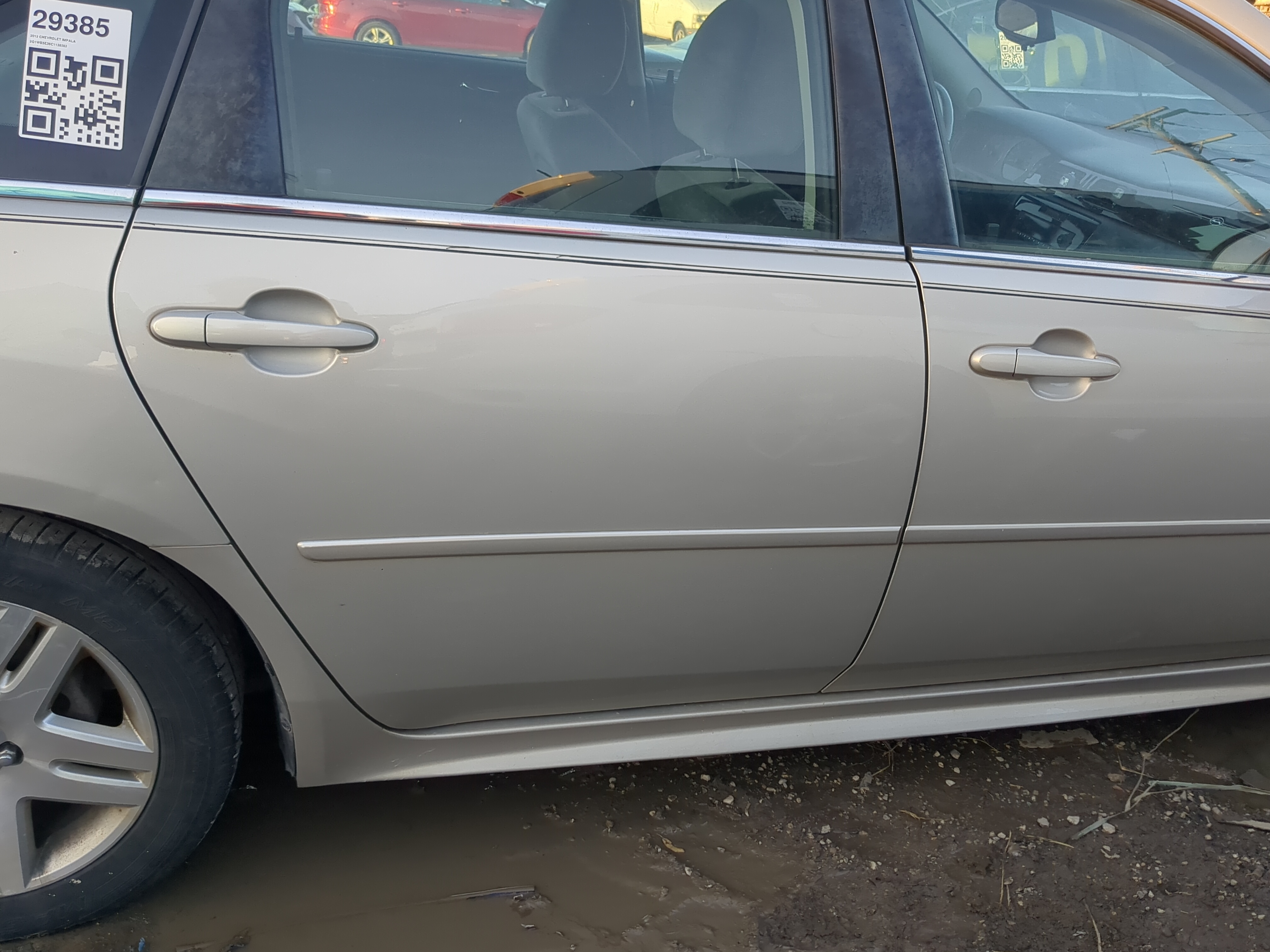 2006-2016 Chevrolet Impala Passenger Rear Door Oem 1239262 - Oemusedautoparts1.com