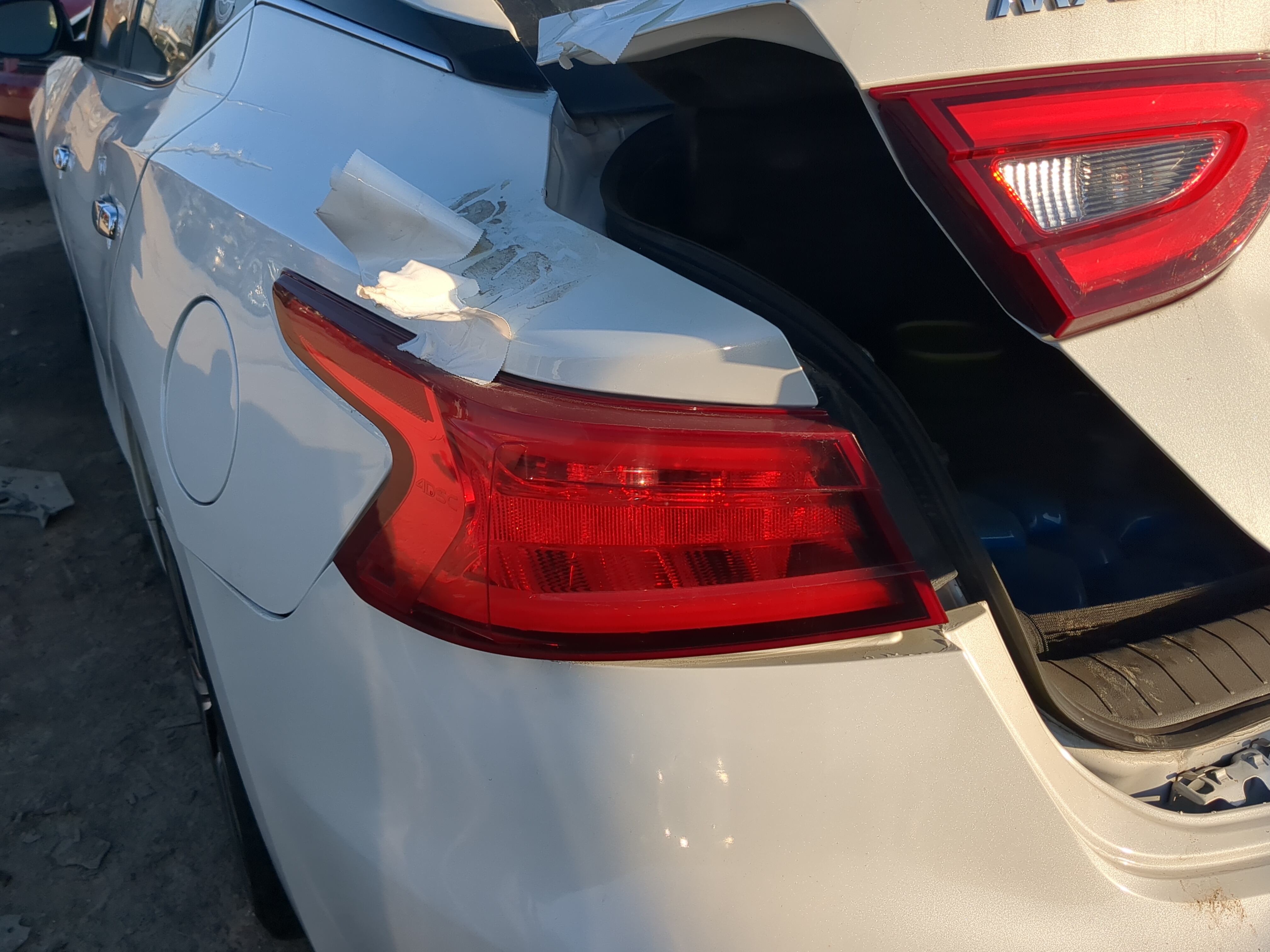 2016-2018 Nissan Maxima Driver Left Side Tail Light Taillight Oem 1239751 - Oemusedautoparts1.com