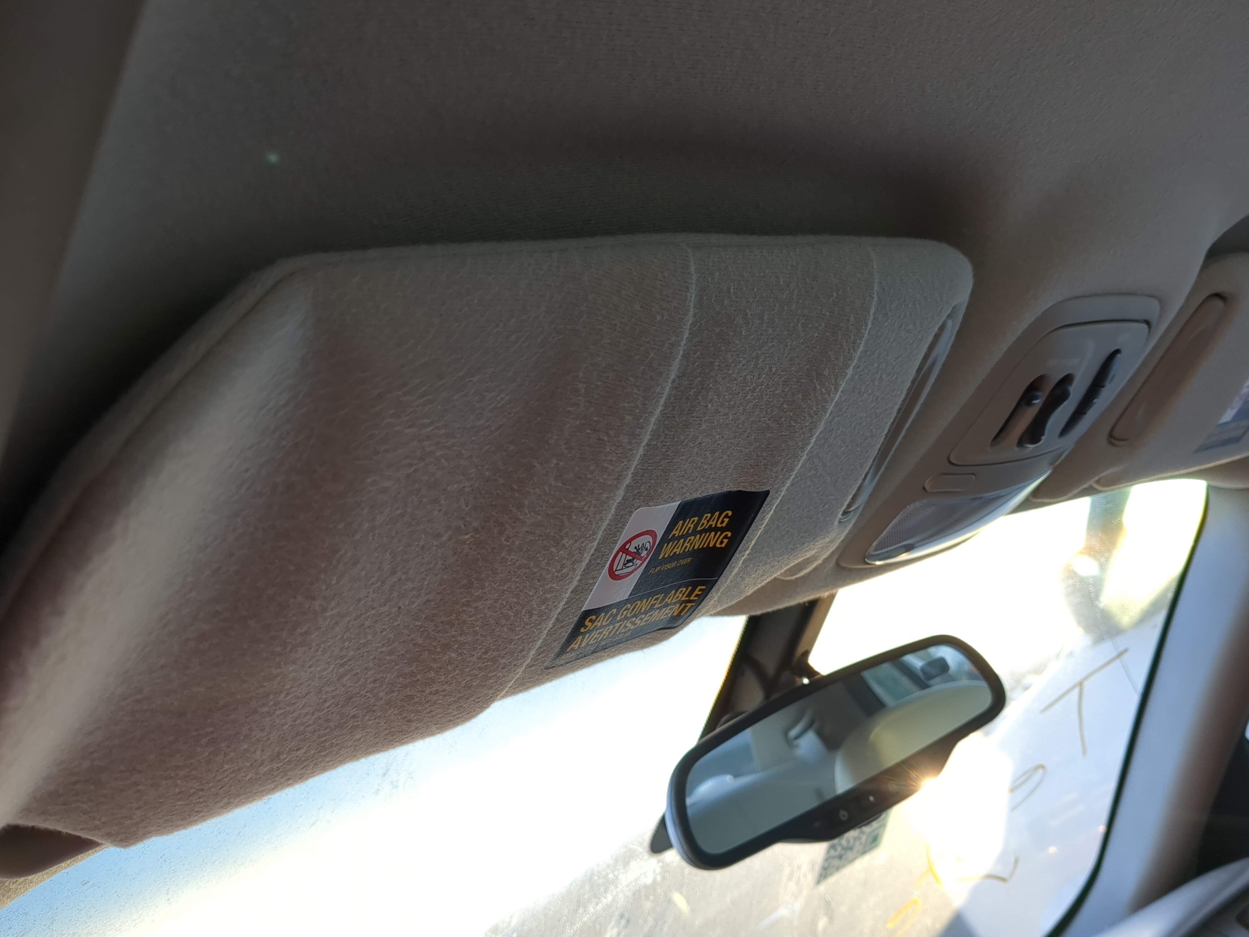 Picture of 2003-2005 Buick Park Avenue Driver Sun Visor Mirror Left Sunvisor 1240495