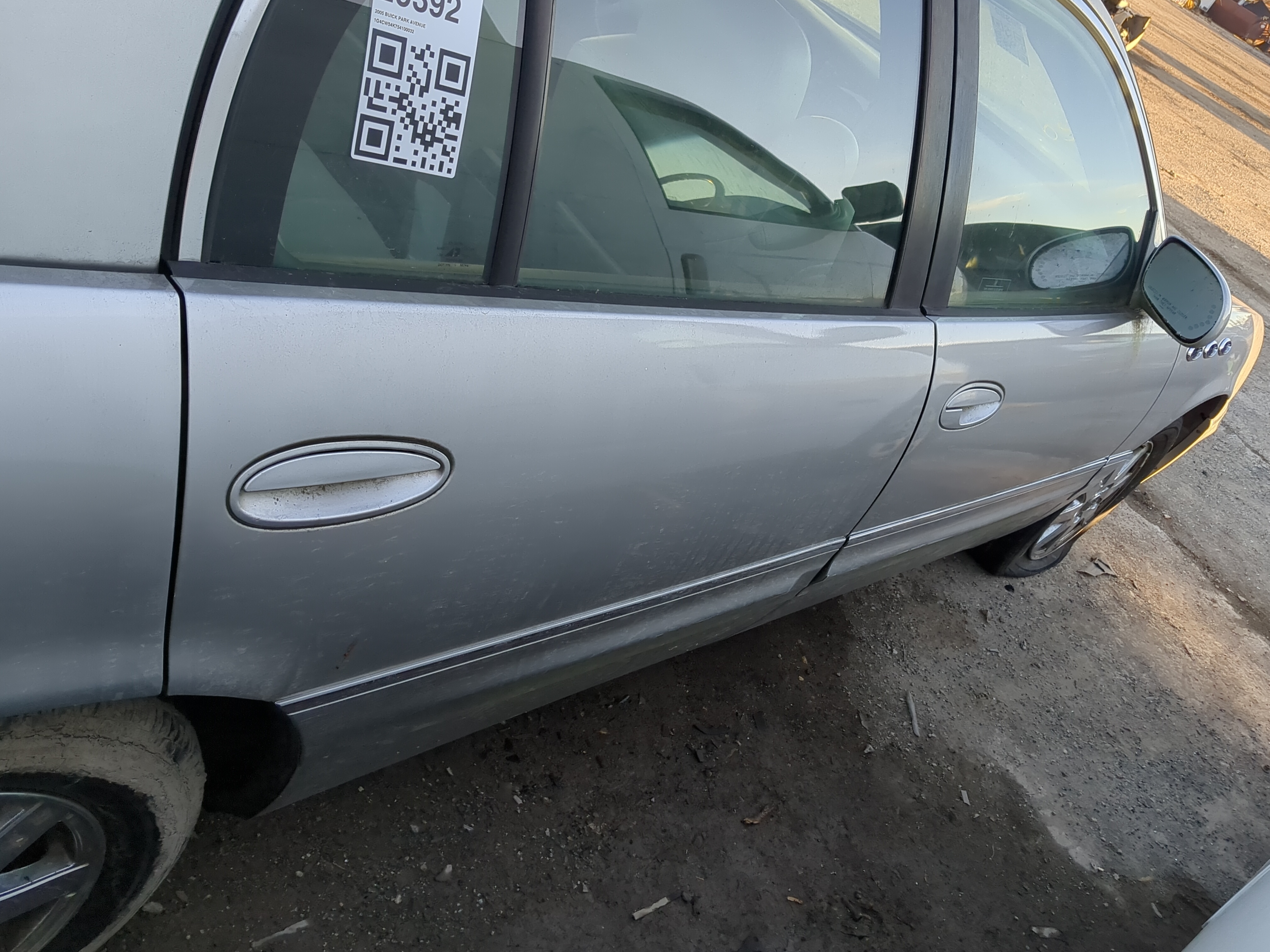 1997-2005 Buick Park Avenue Passenger Rear Door Oem 1240580 - Oemusedautoparts1.com