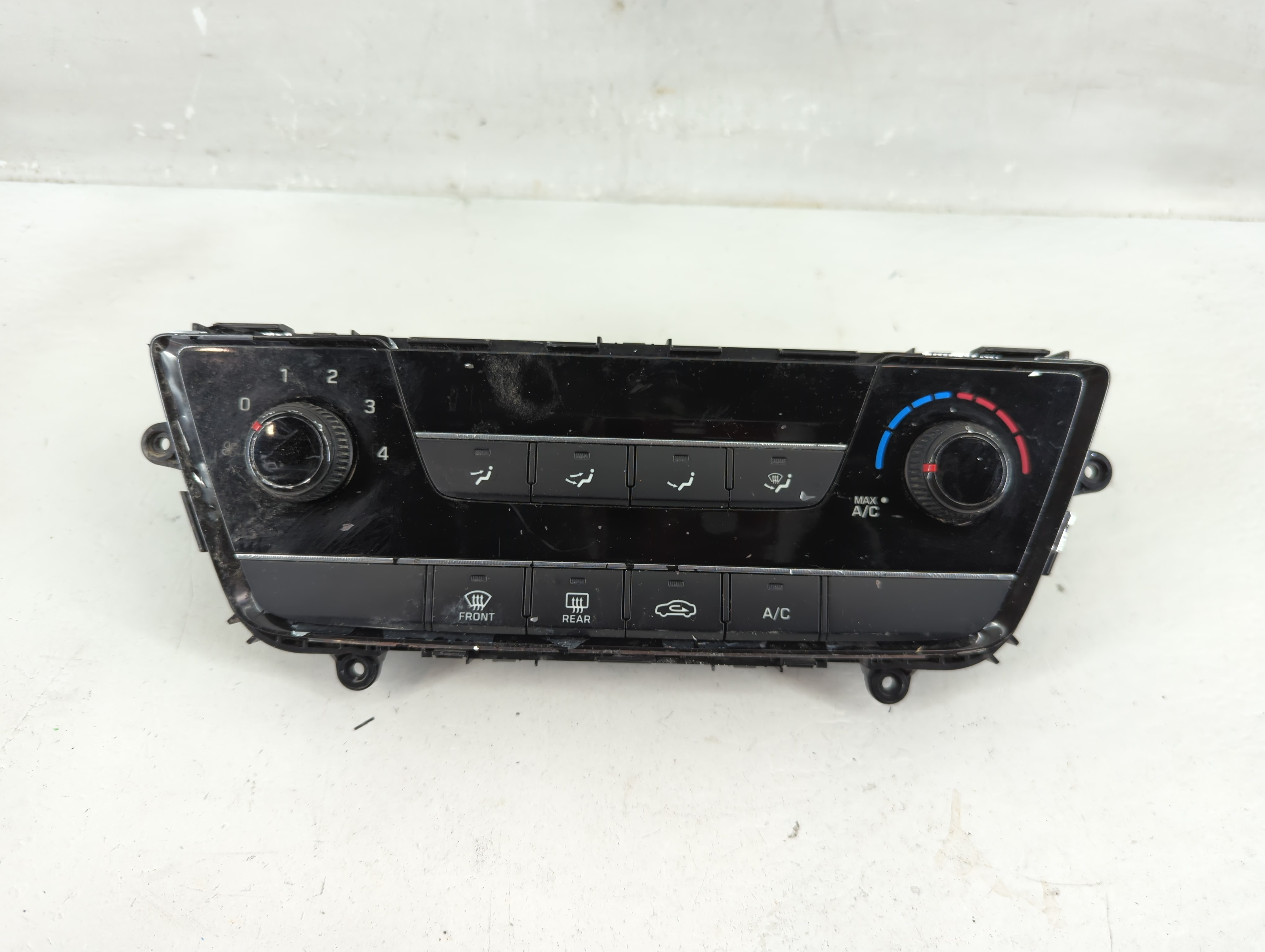 2015-2017 Hyundai Sonata Ac Heater Climate Control 97250-c2xxx 1240826 - Oemusedautoparts1.com