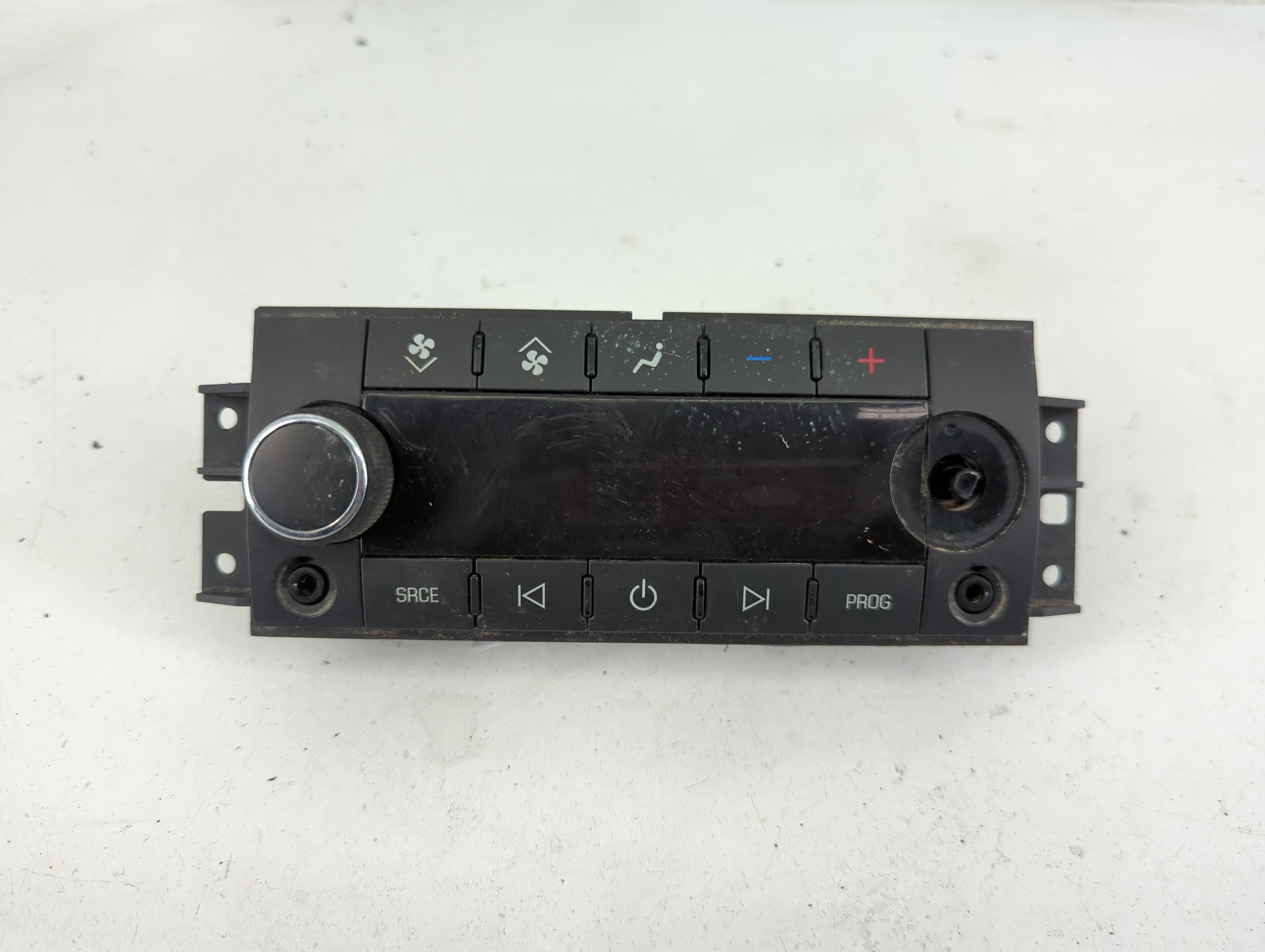 2013-2017 Gmc Acadia Ac Heater Climate Control 1240904 - Oemusedautoparts1.com