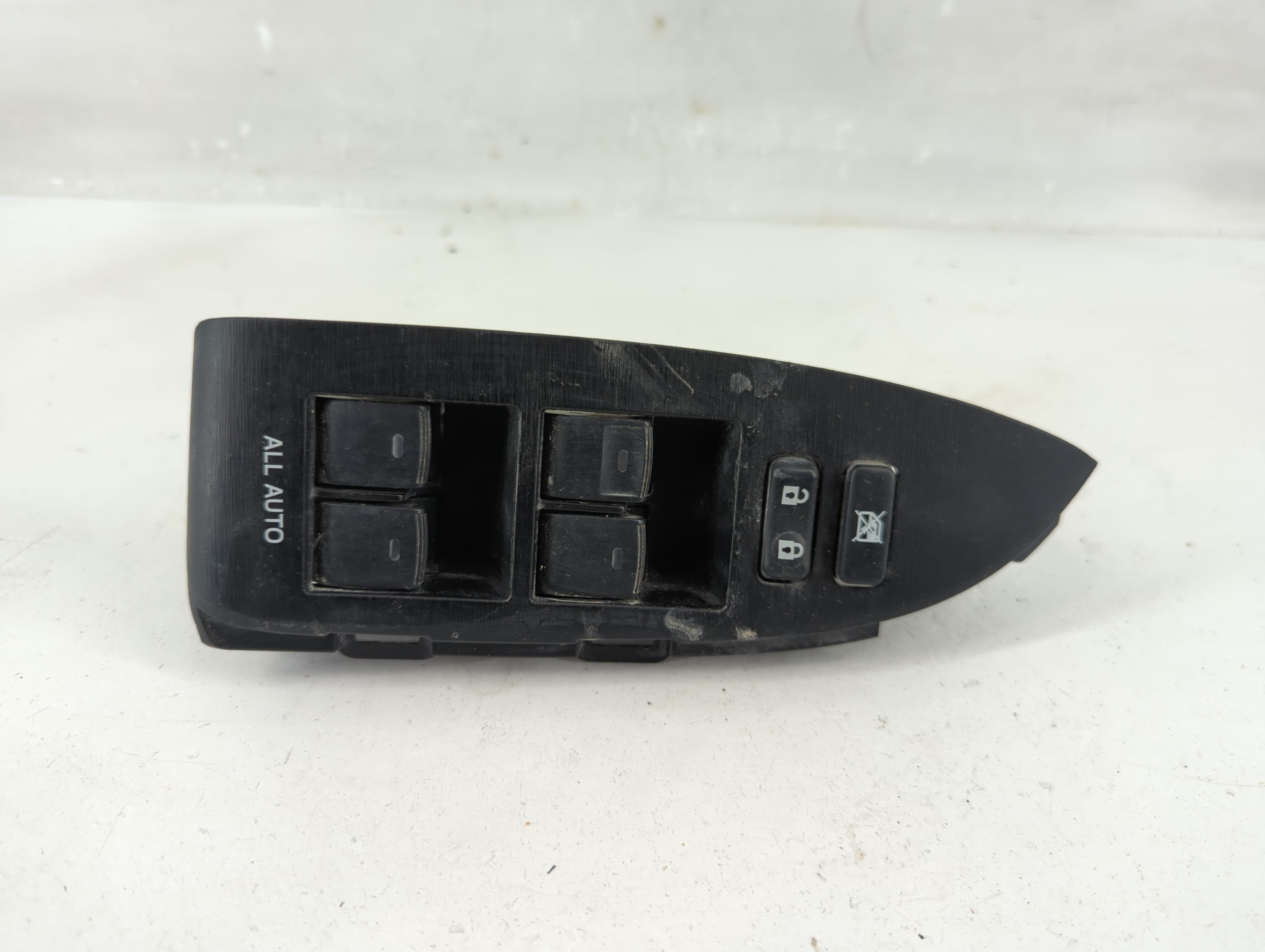 2015-2015 Toyota Prius Driver Left Door Master Power Window Switch 1241132 - Oemusedautoparts1.com