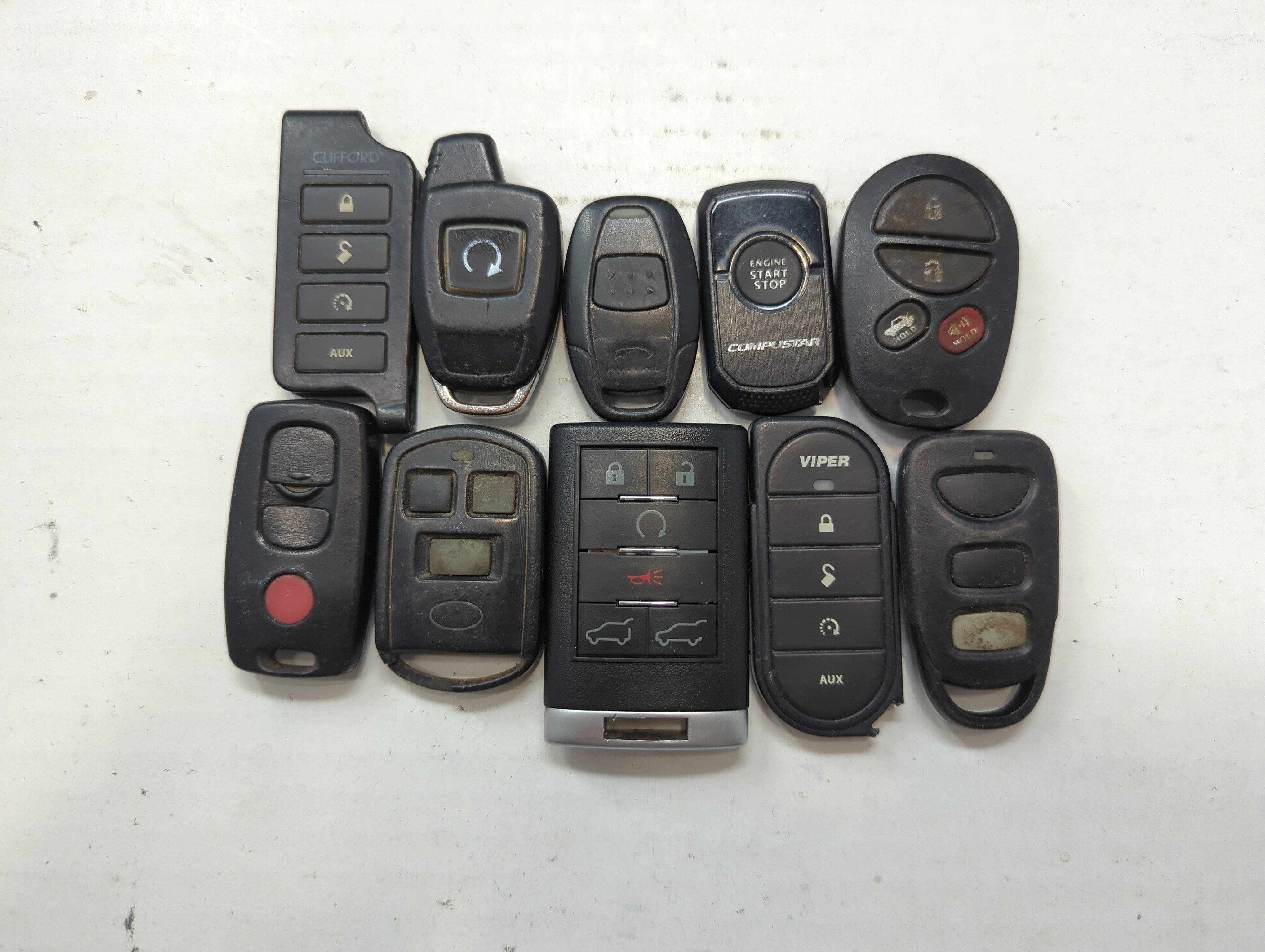 Picture of Lot of 10 Aftermarket Keyless Entry Remote Fob 563181