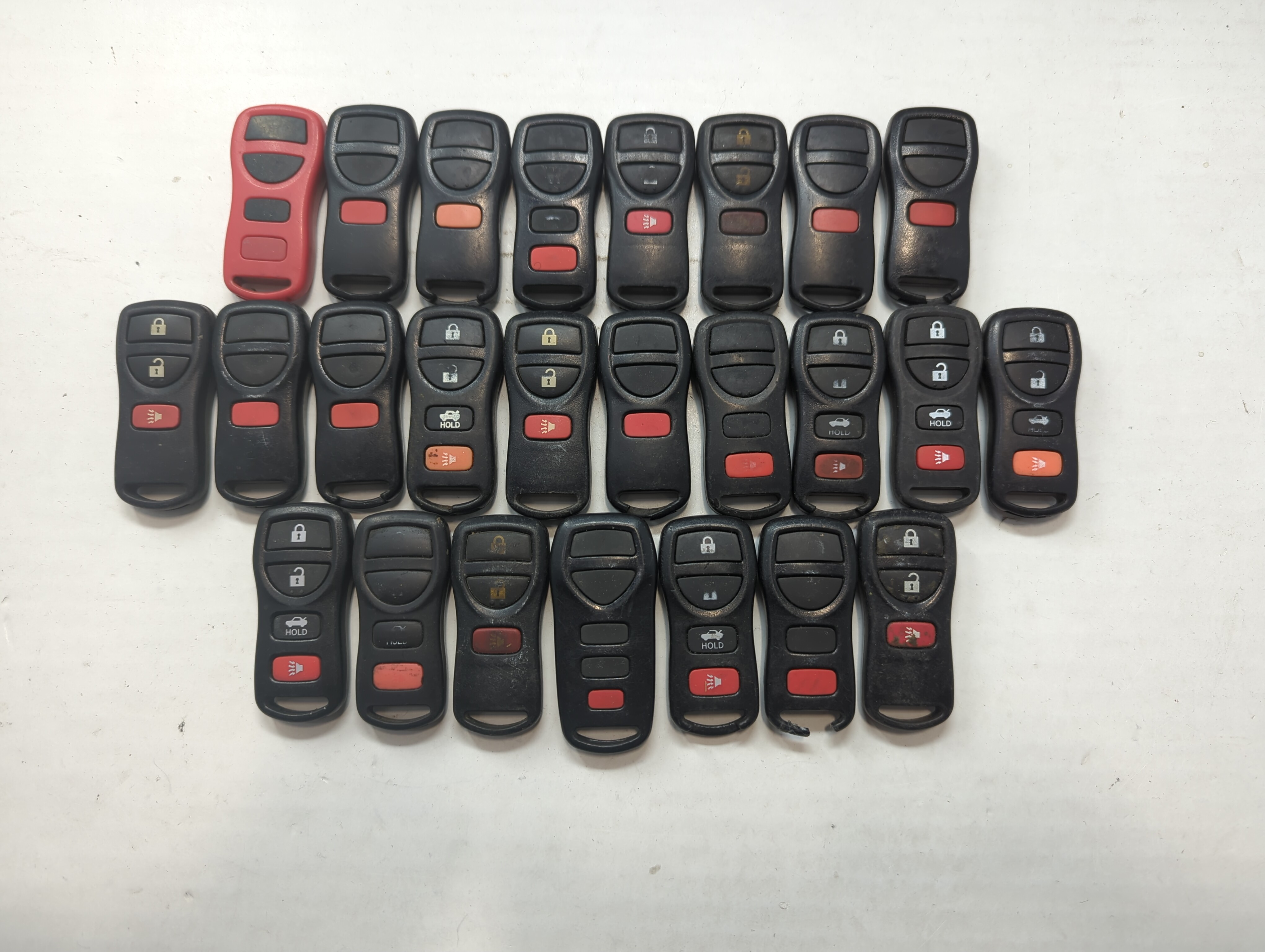 Lot of 25 Nissan Keyless Entry Remote Fob MIXED FCC IDS MIXED PART 721992 - Oemusedautoparts1.com