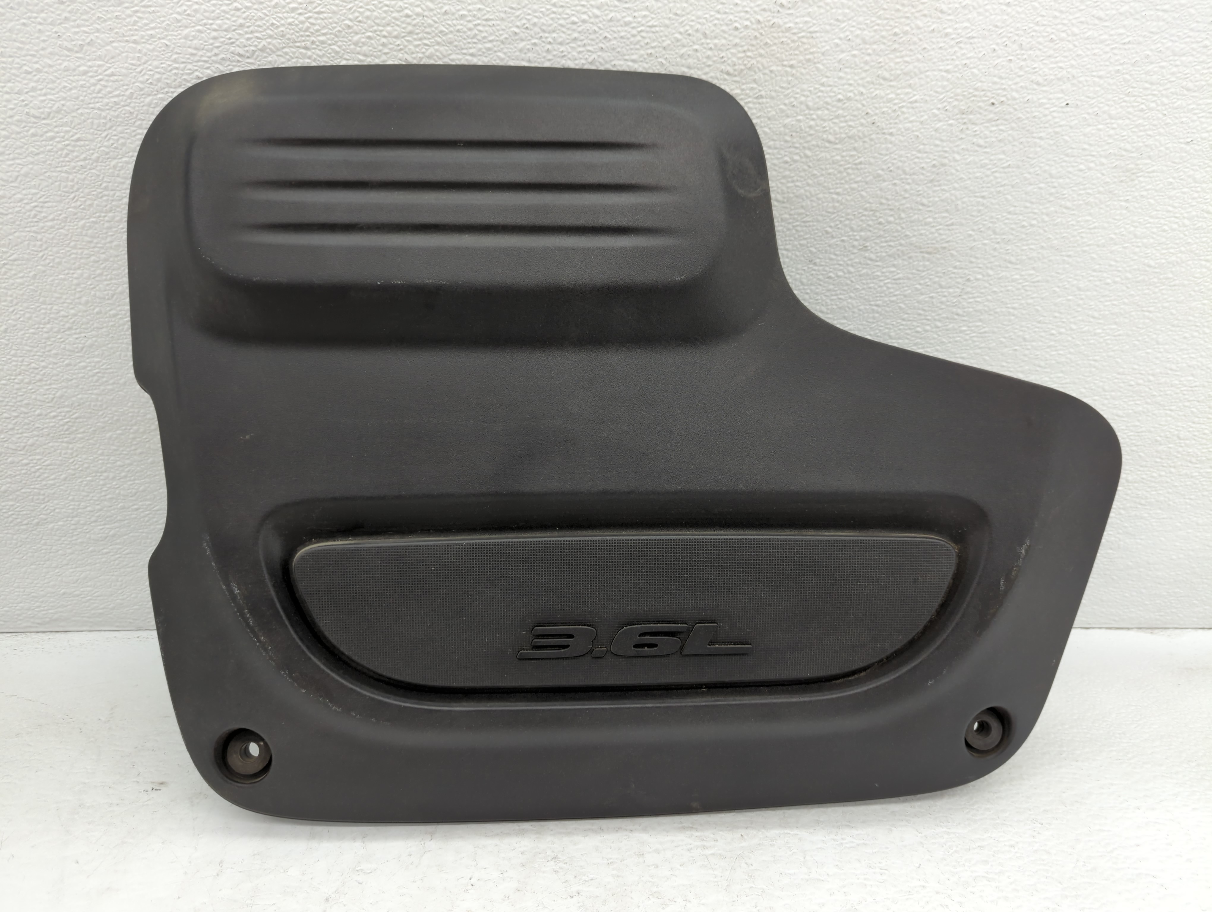2020 Chrysler Pacifica Engine Cover 727230 - Oemusedautoparts1.com