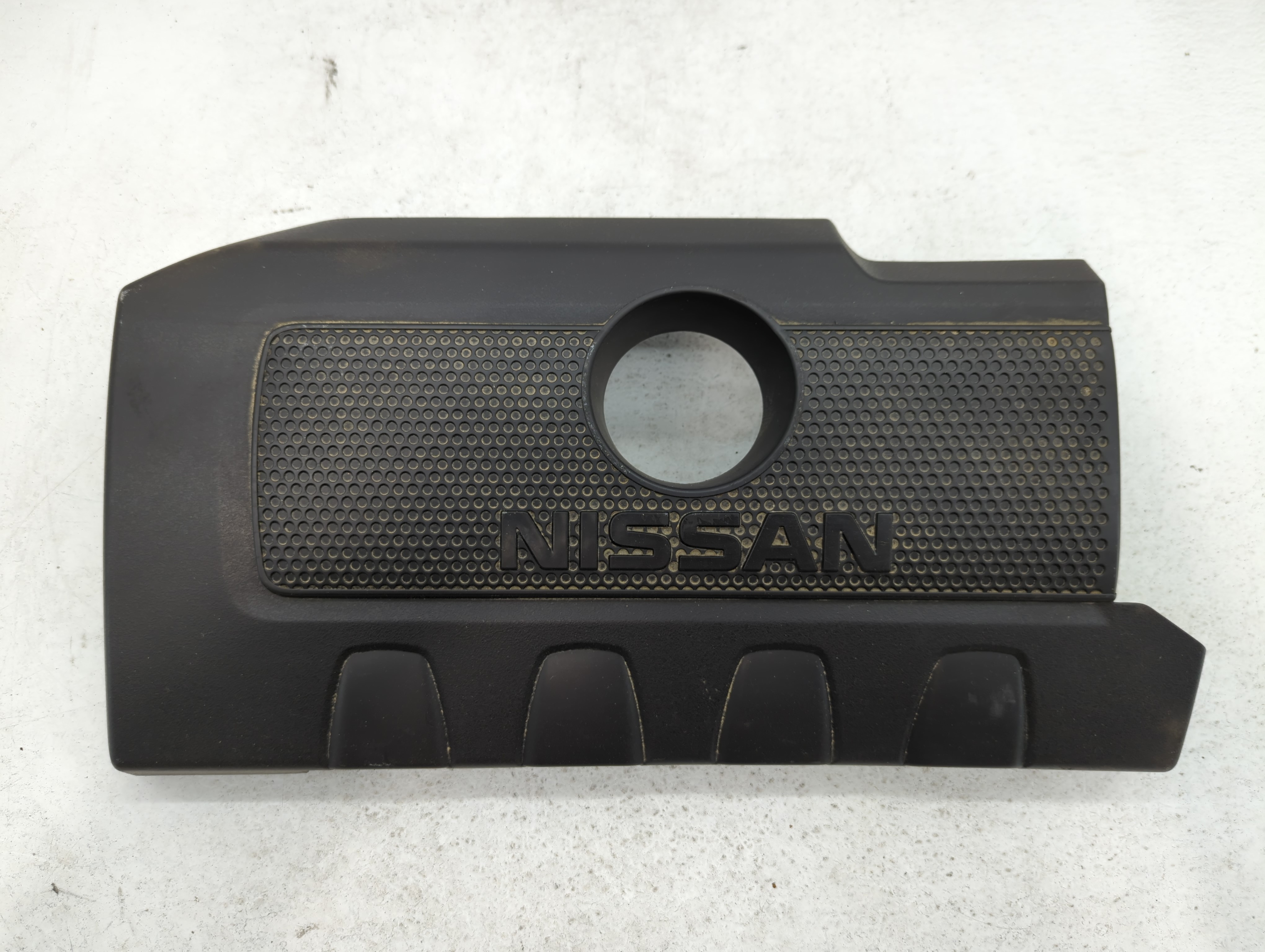 Picture of 2016 Nissan Sentra Engine Cover 727268