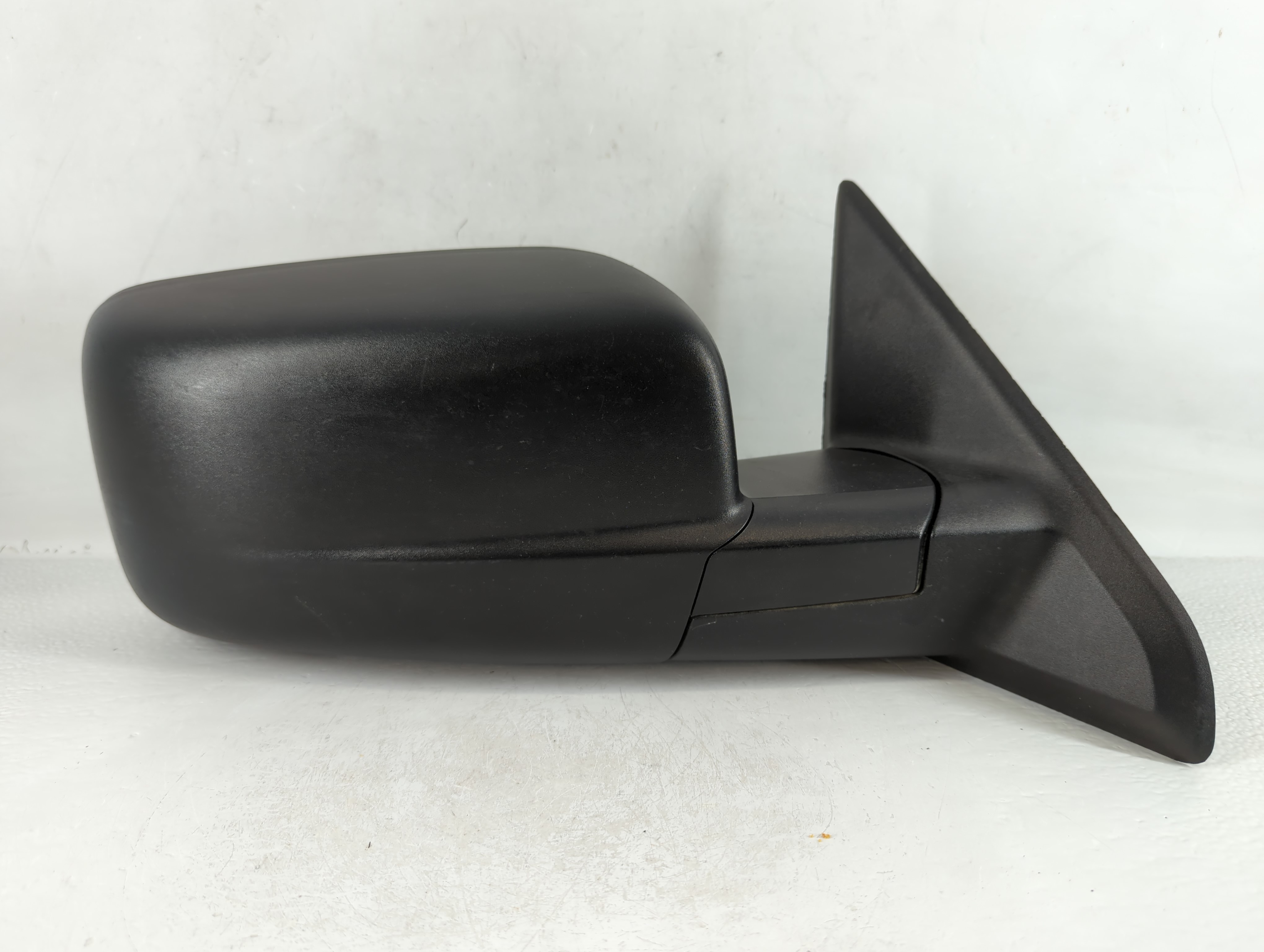 Picture of Dodge Ram 1500 Passenger Right Side View Power Door Mirror Black 727446
