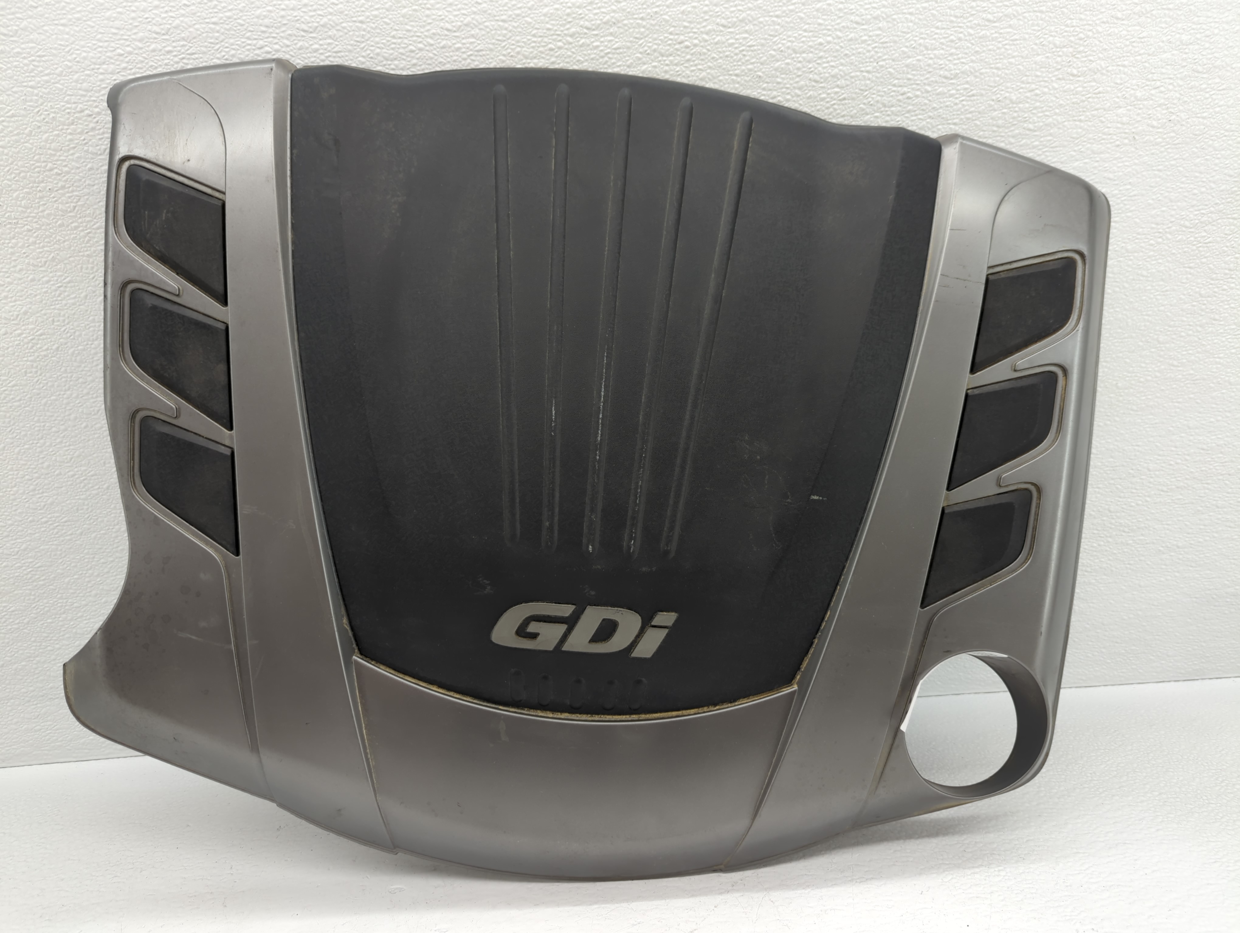 2014 Hyundai Genesis Engine Cover 727533 - Oemusedautoparts1.com
