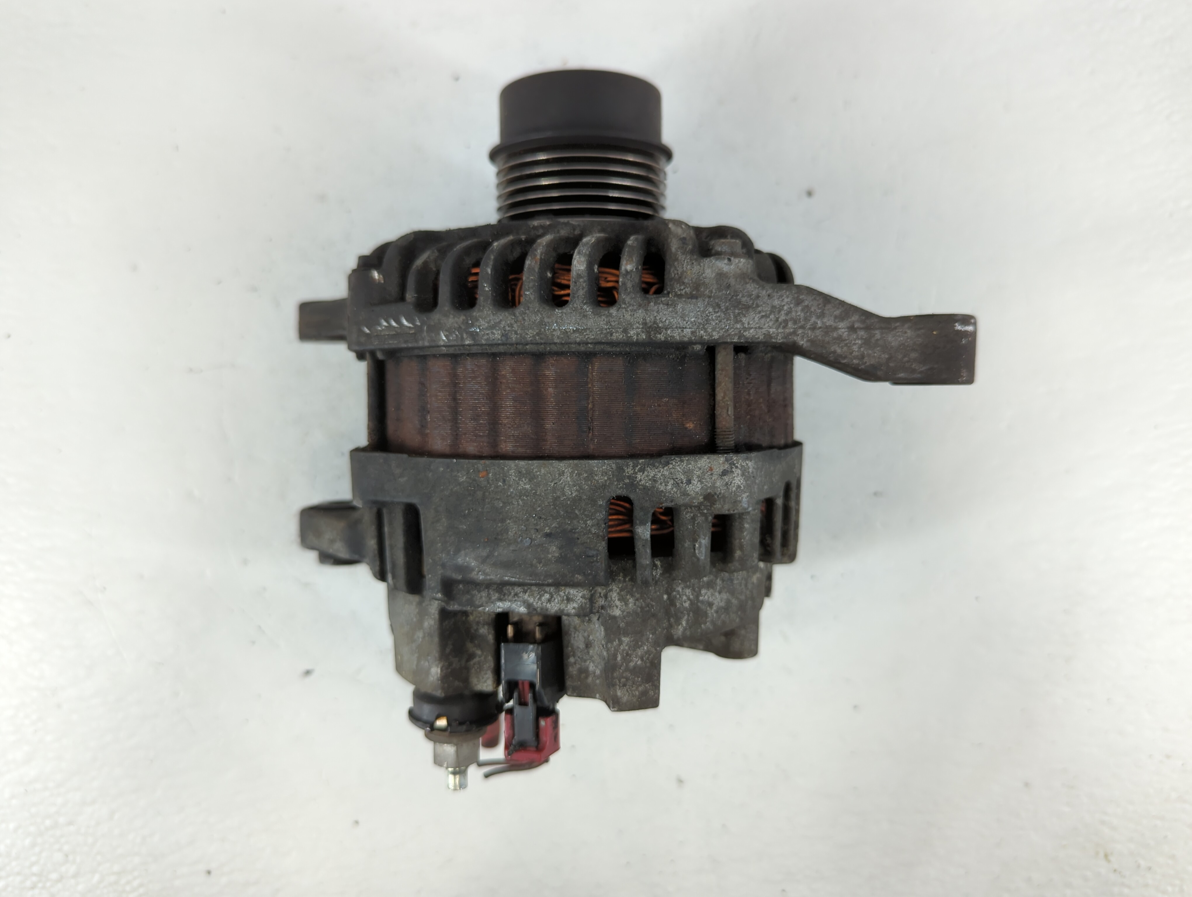 Picture of Nissan Pathfinder Alternator Generator Charging Assembly Engine Oem 727967