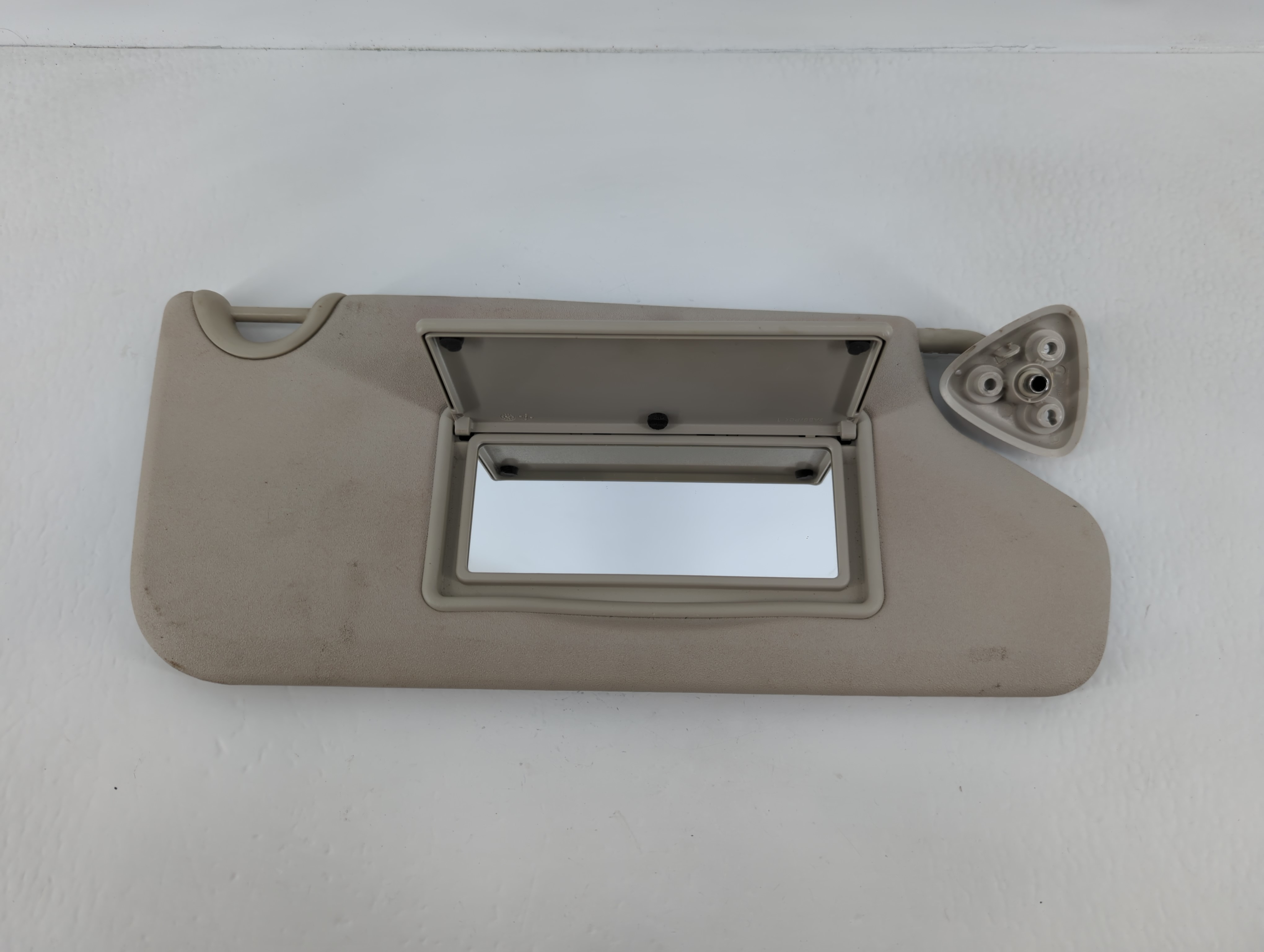 2017 Dodge Journey Passenger Sun Visor Mirror Right Sunvisor Beige 729078 - Oemusedautoparts1.com