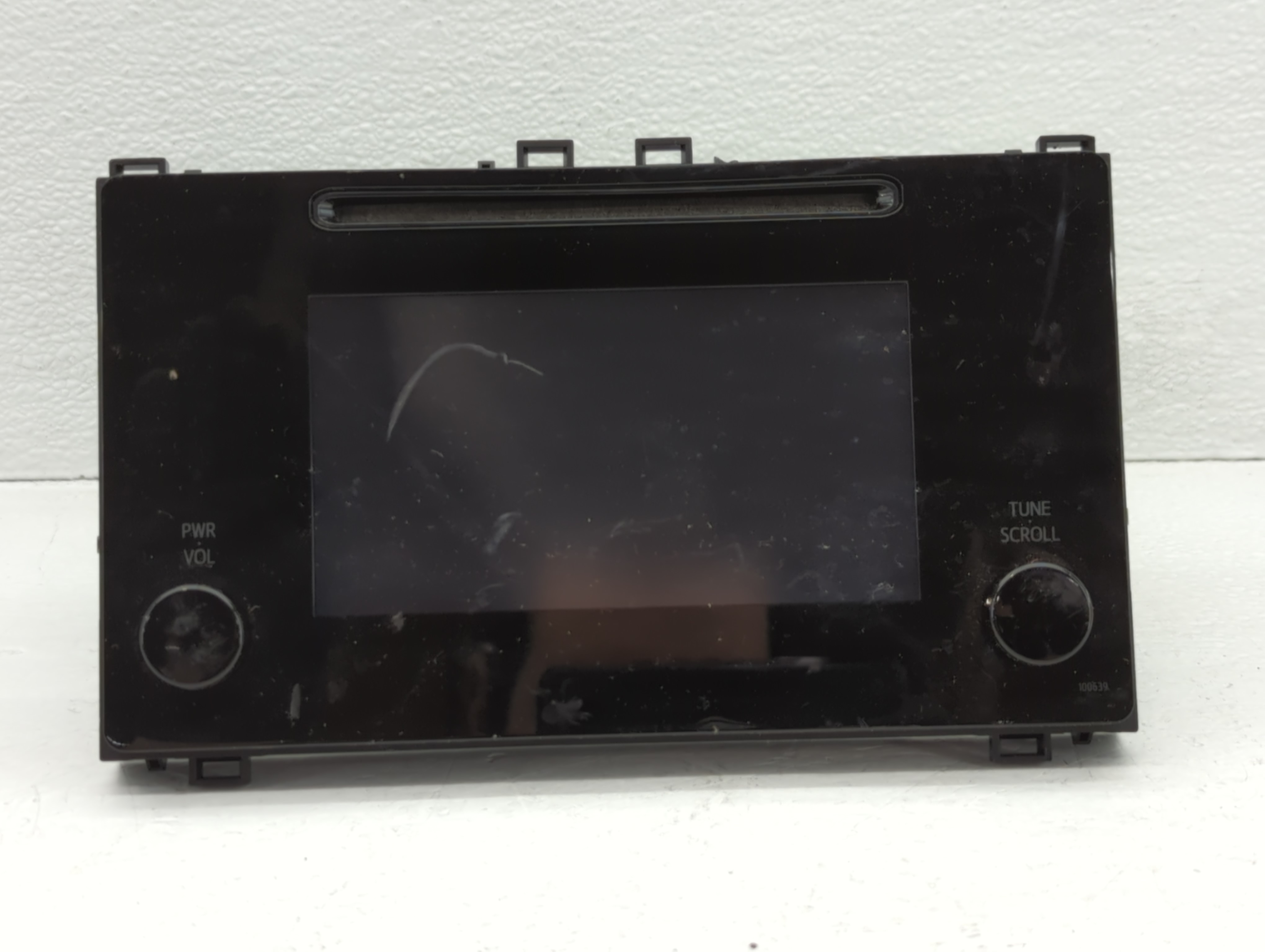 2017 Toyota Corolla Information Display Screen 729443 - Oemusedautoparts1.com