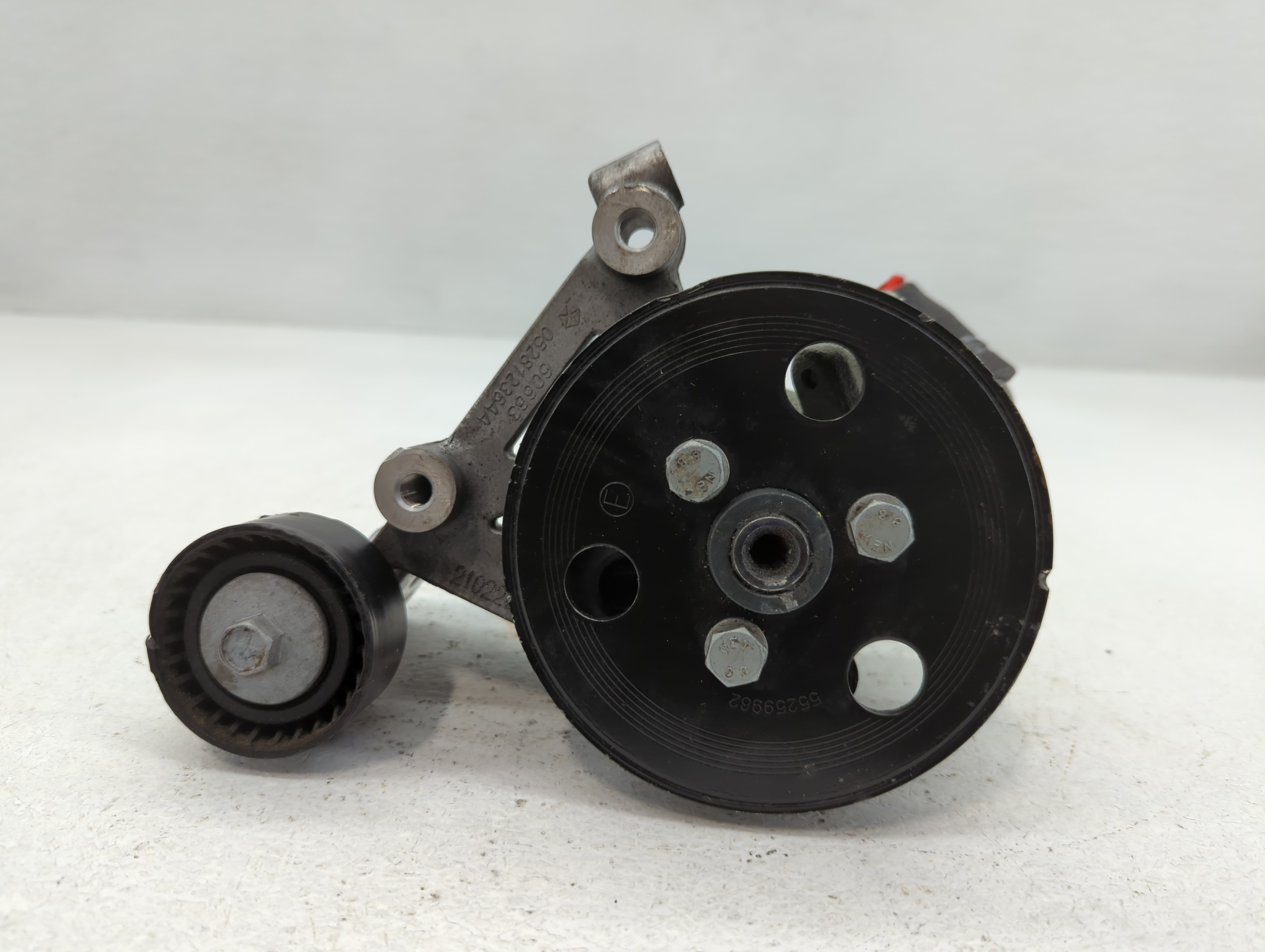 2017-2019 Ram Promaster City Power Steering Column Pump Oem 730698 - Oemusedautoparts1.com