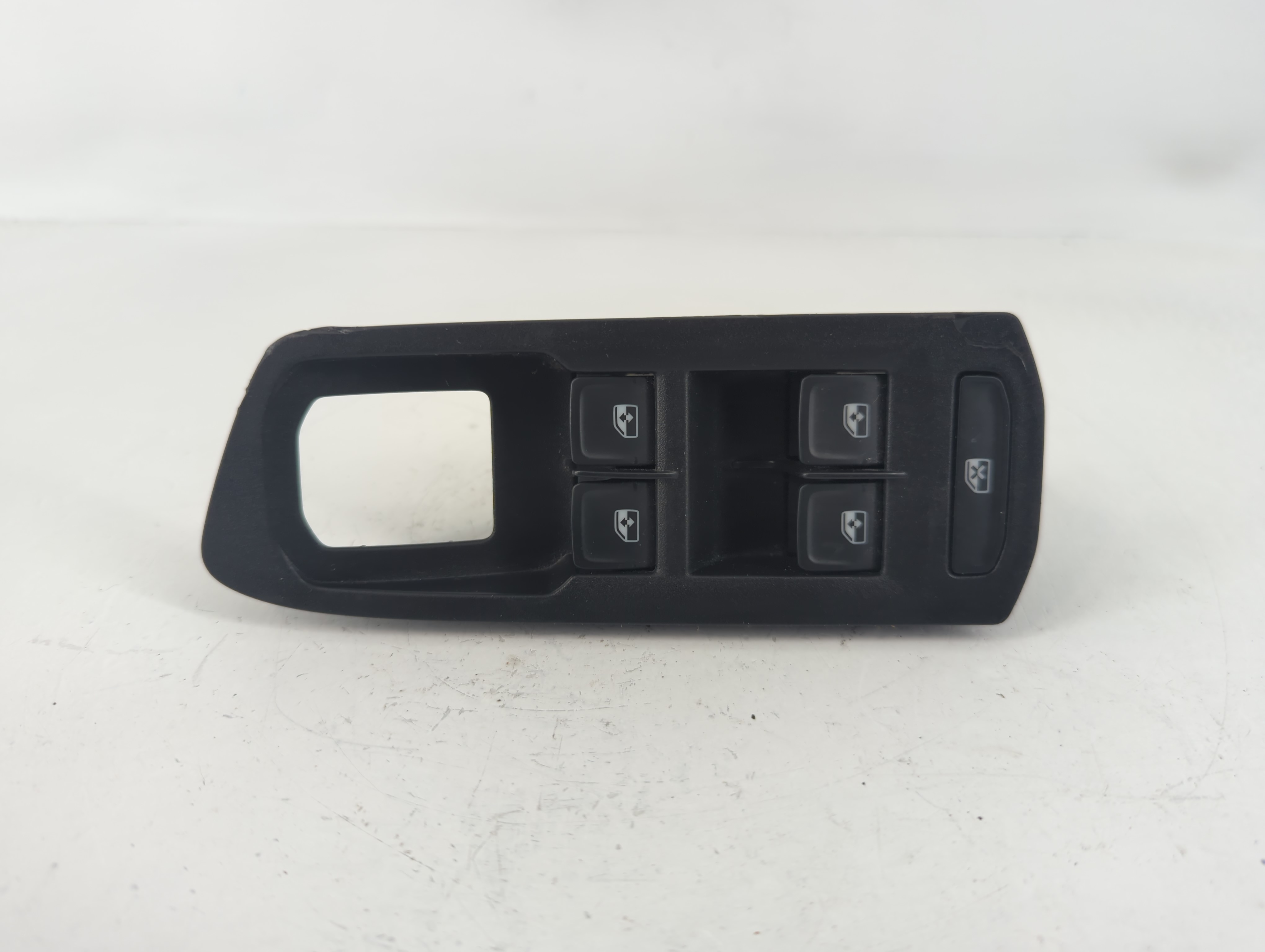 2022 Volkswagen Atlas Driver Left Door Master Power Window Switch 730722 - Oemusedautoparts1.com