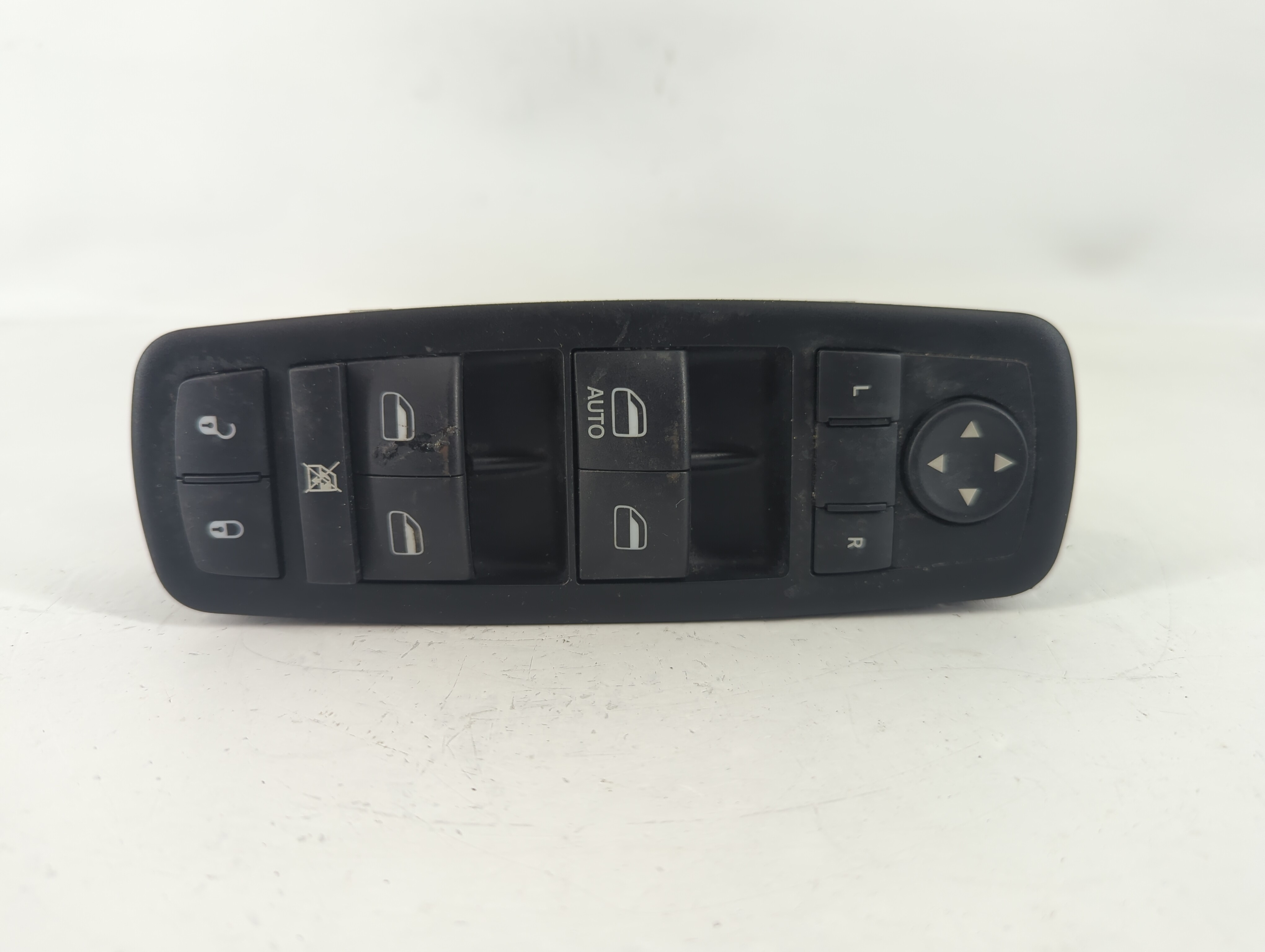 2016 Dodge Journey Driver Left Door Master Power Window Switch 730724 - Oemusedautoparts1.com