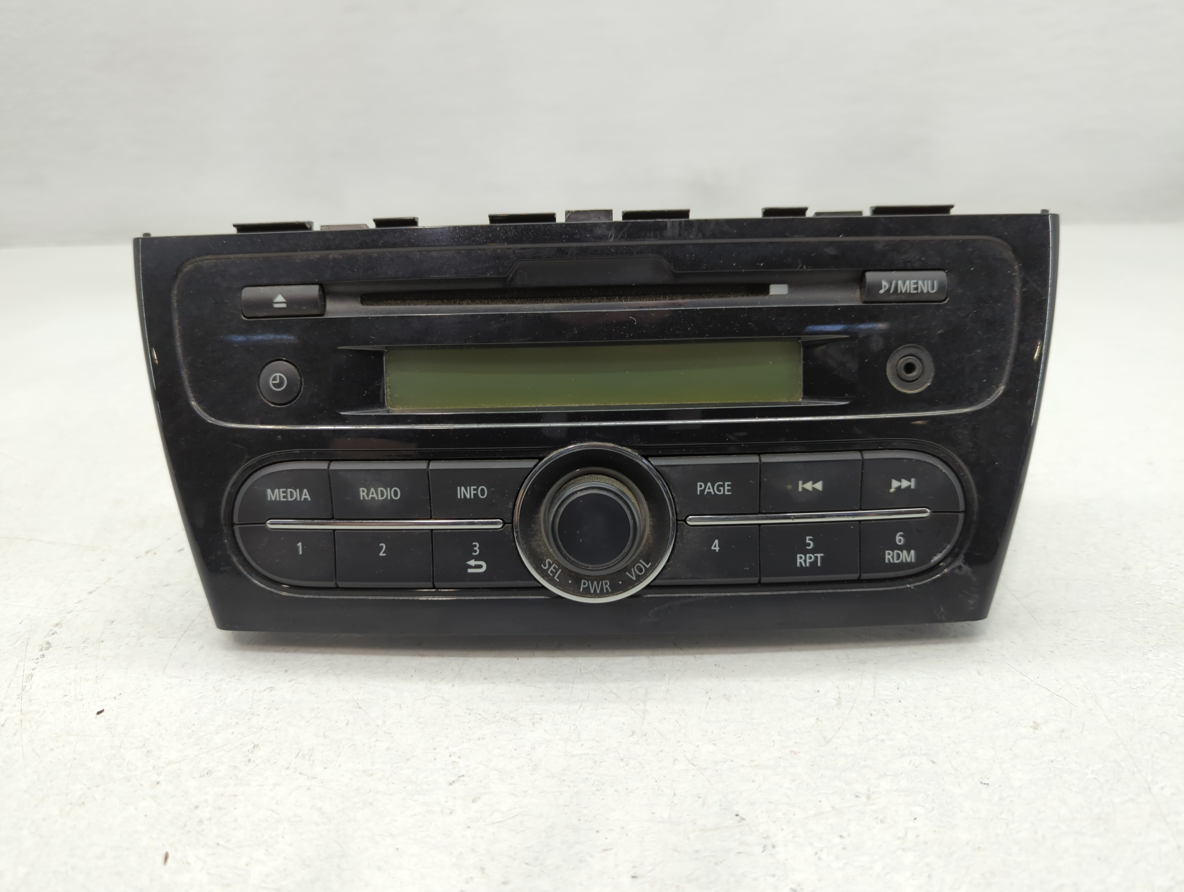 Picture of 2017 Mitsubishi Mirage Am Fm Cd Player Radio Receiver 731504