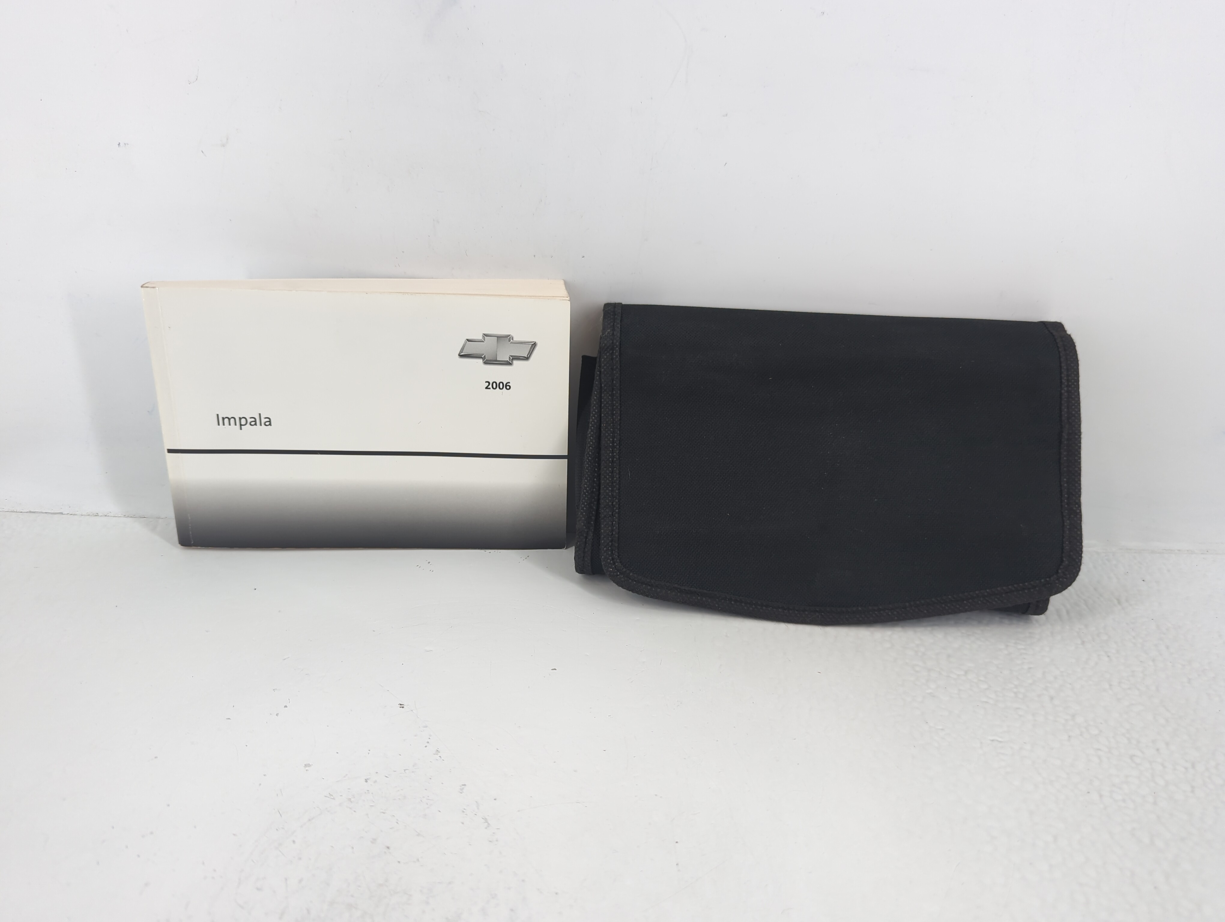 2006 Chevrolet Impala Owners Manual Book Guide 732301 - Oemusedautoparts1.com