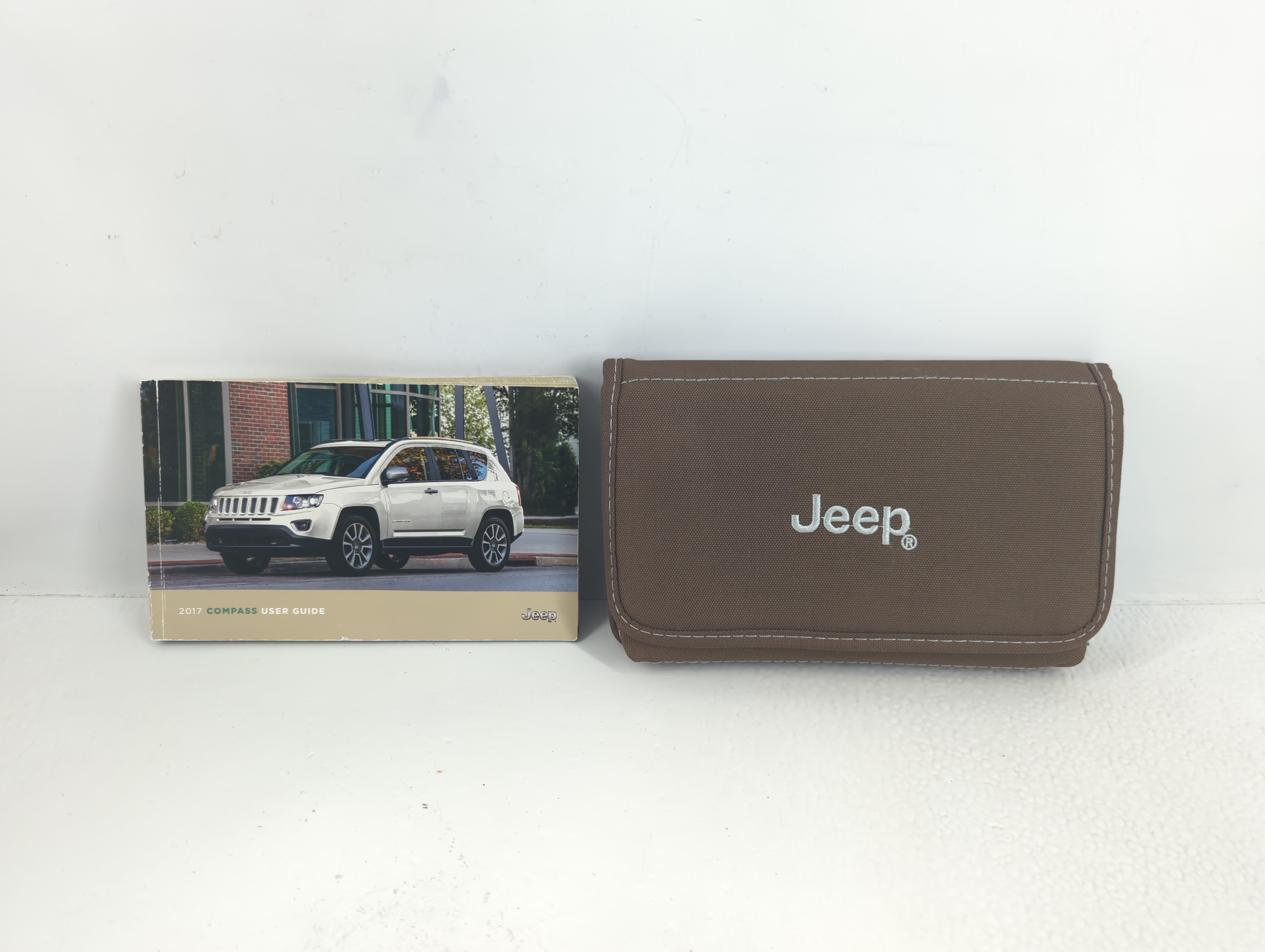 2017 Jeep Compass Owners Manual Book Guide 732317 - Oemusedautoparts1.com