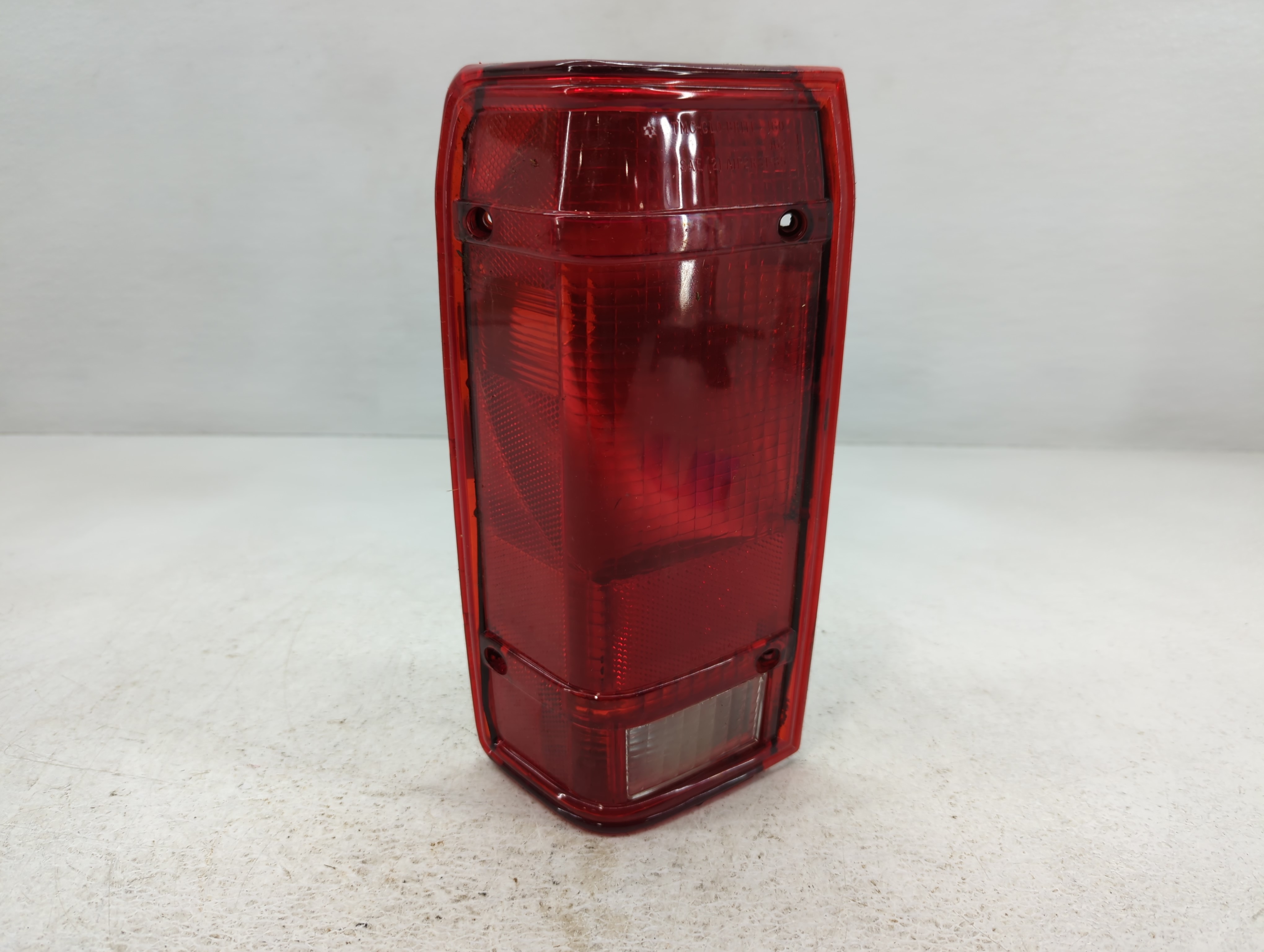 Picture of 1983 Ford Ranger Driver Left Side Tail Light Taillight Oem 733479
