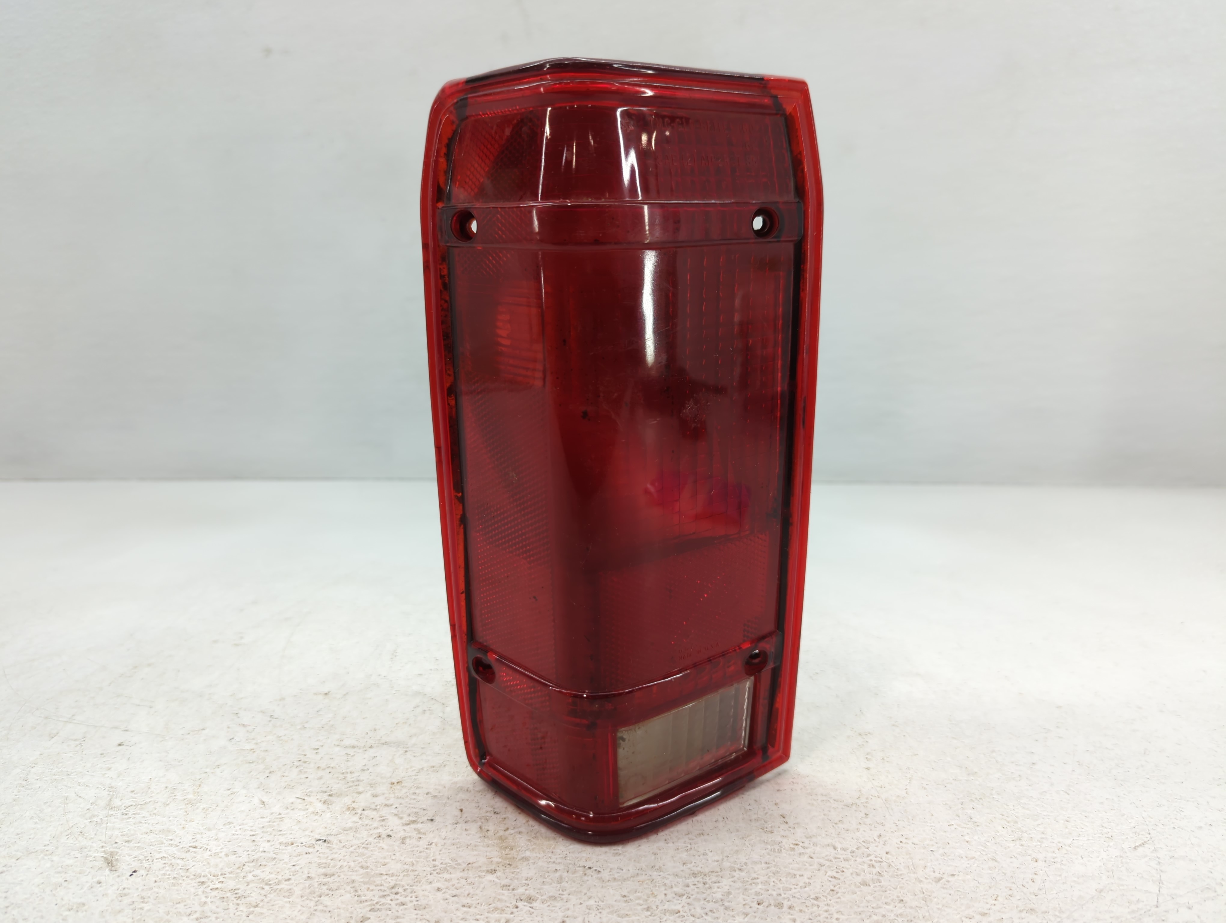 Picture of 1983 Ford Ranger Rear Center Lid Brake Light Tail Light Red 733485