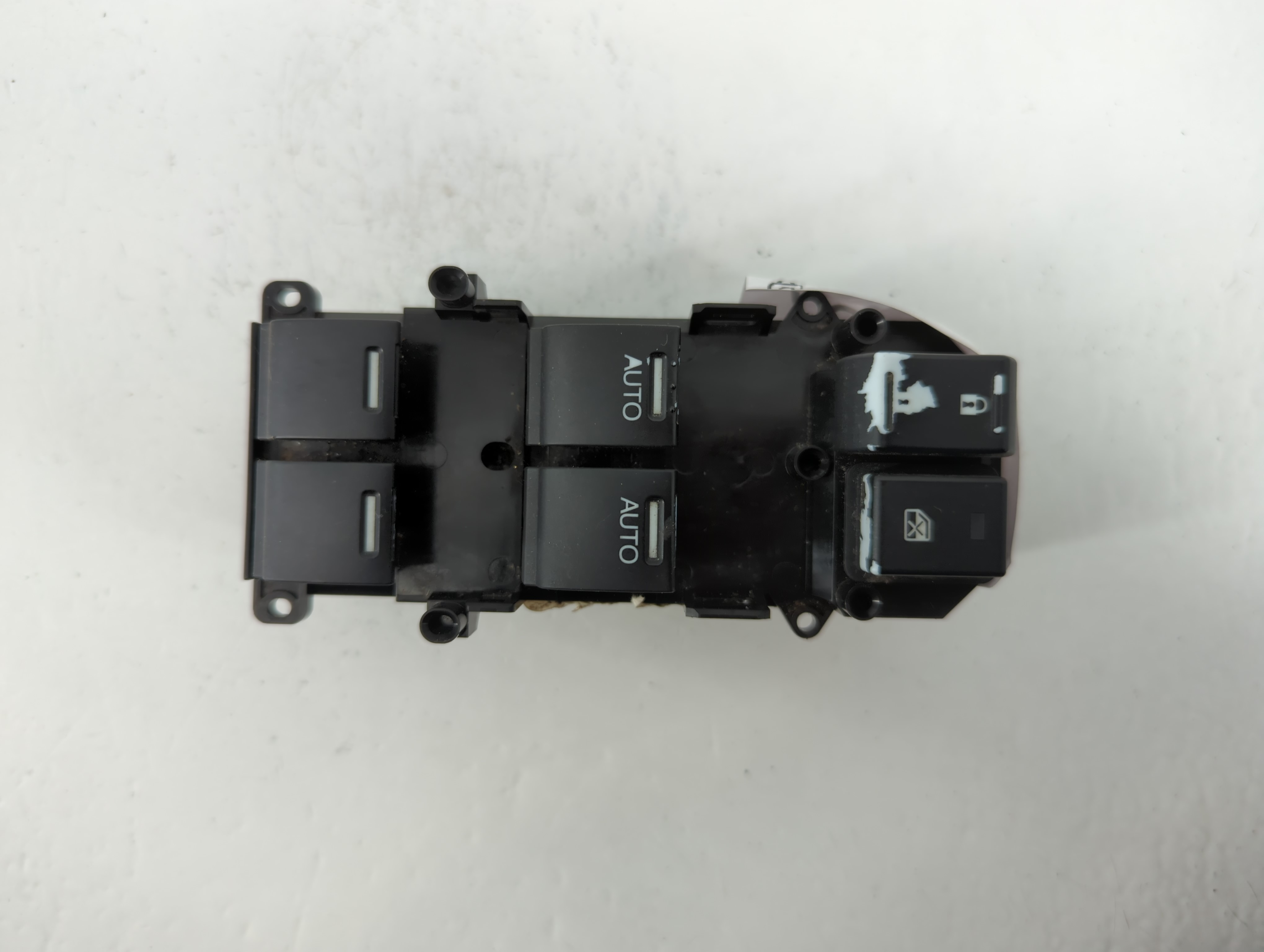 Picture of 2014-2017 Honda Odyssey Driver Left Door Master Power Window Switch 735002
