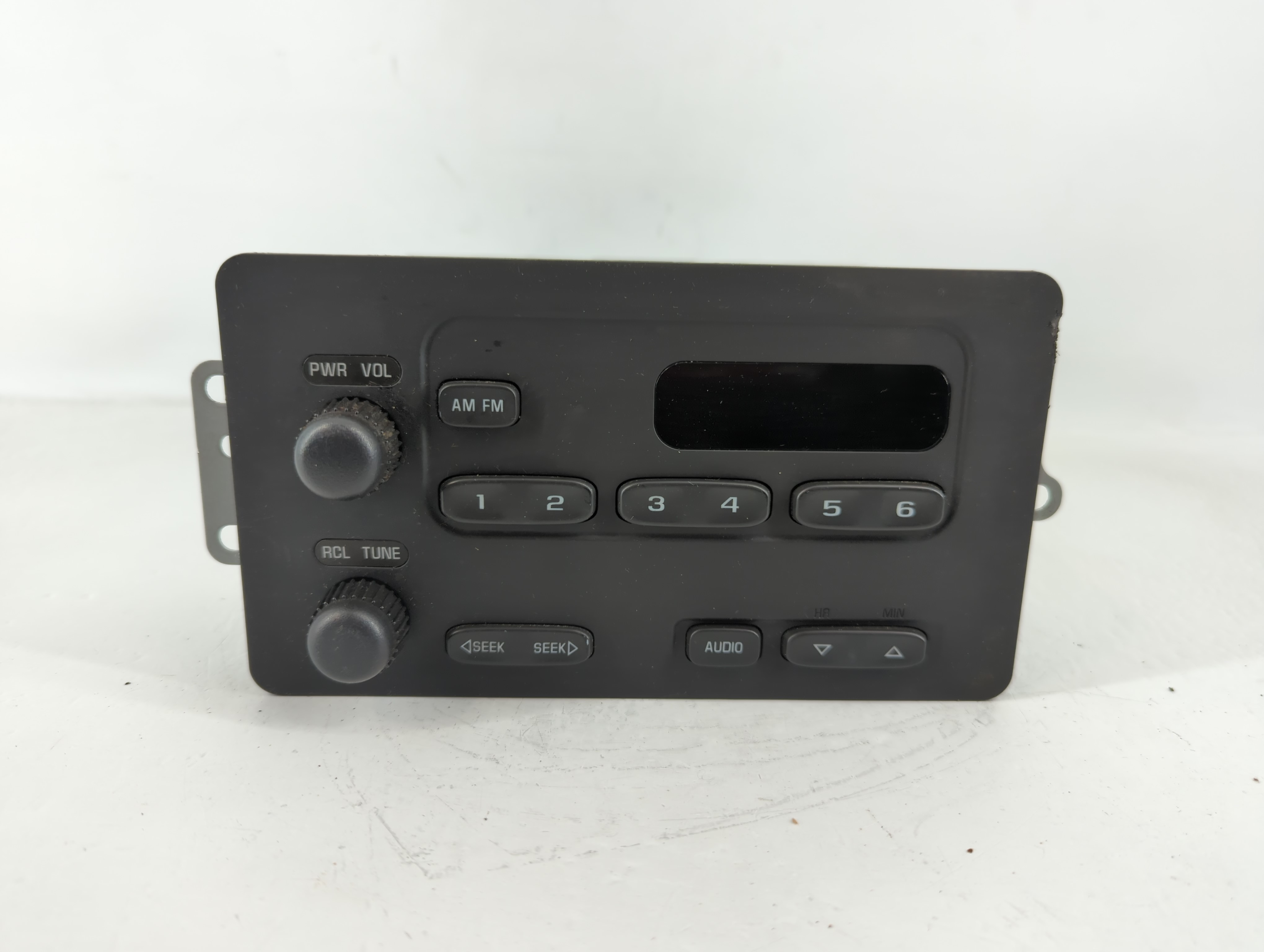 Pontiac Ventura Am Fm Cd Player Radio Receiver 735081 - Oemusedautoparts1.com