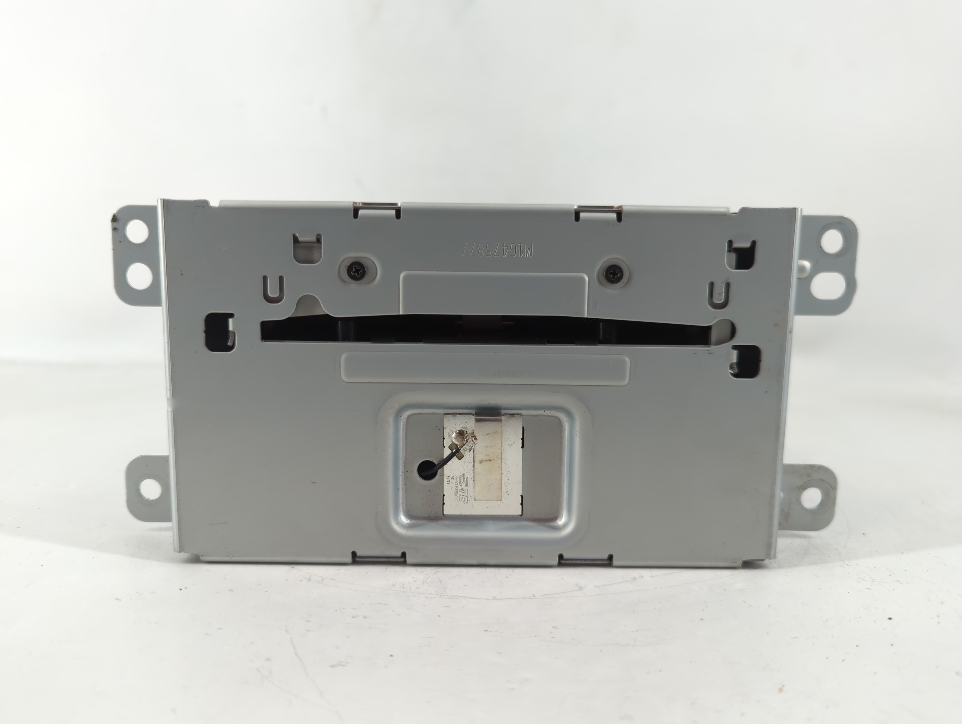 2015 Chevrolet Malibu Am Fm Cd Player Radio Receiver 735158 - Oemusedautoparts1.com