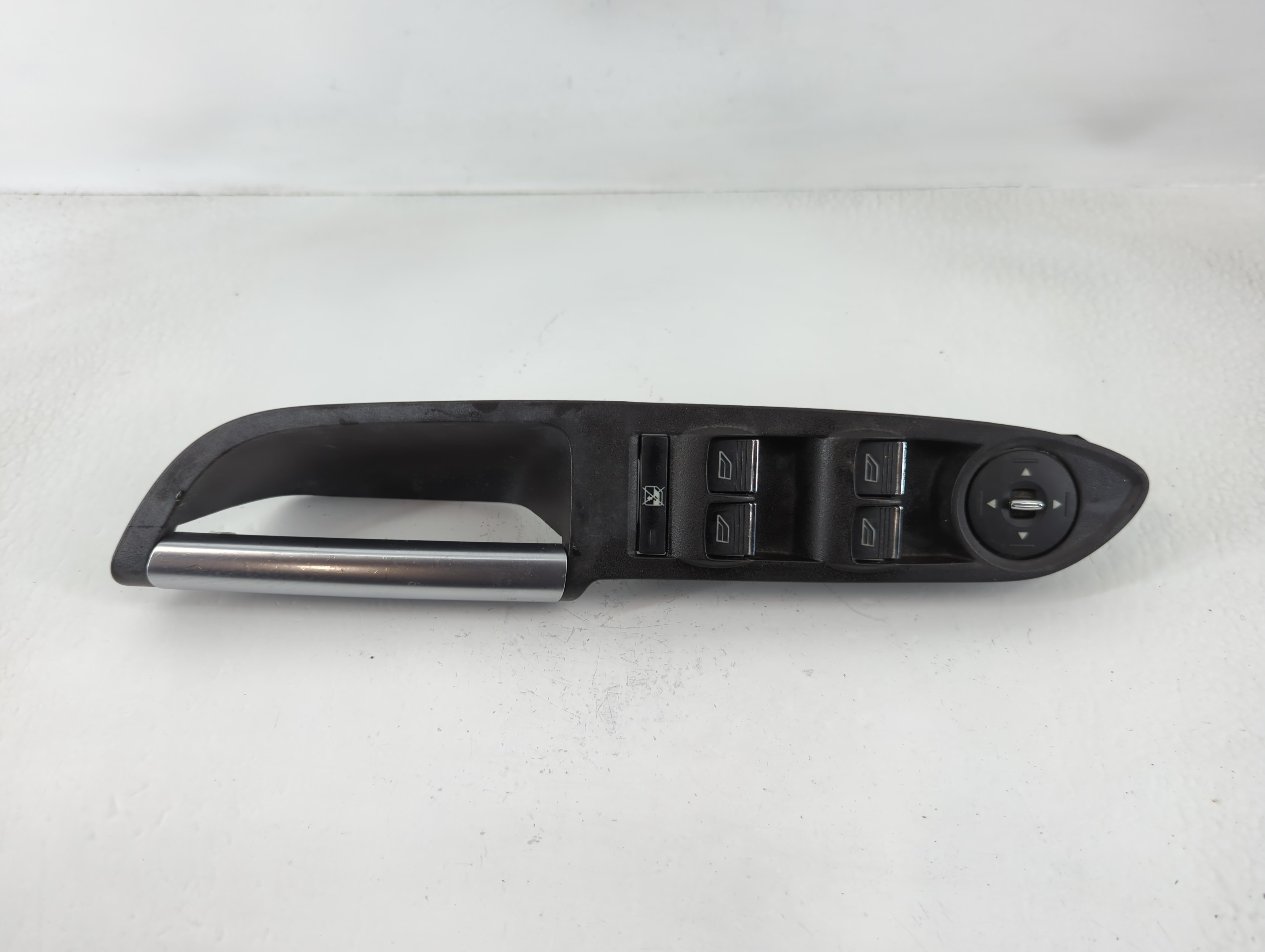 Cadillac Escalade Driver Left Door Master Power Window Switch 735360 - Oemusedautoparts1.com