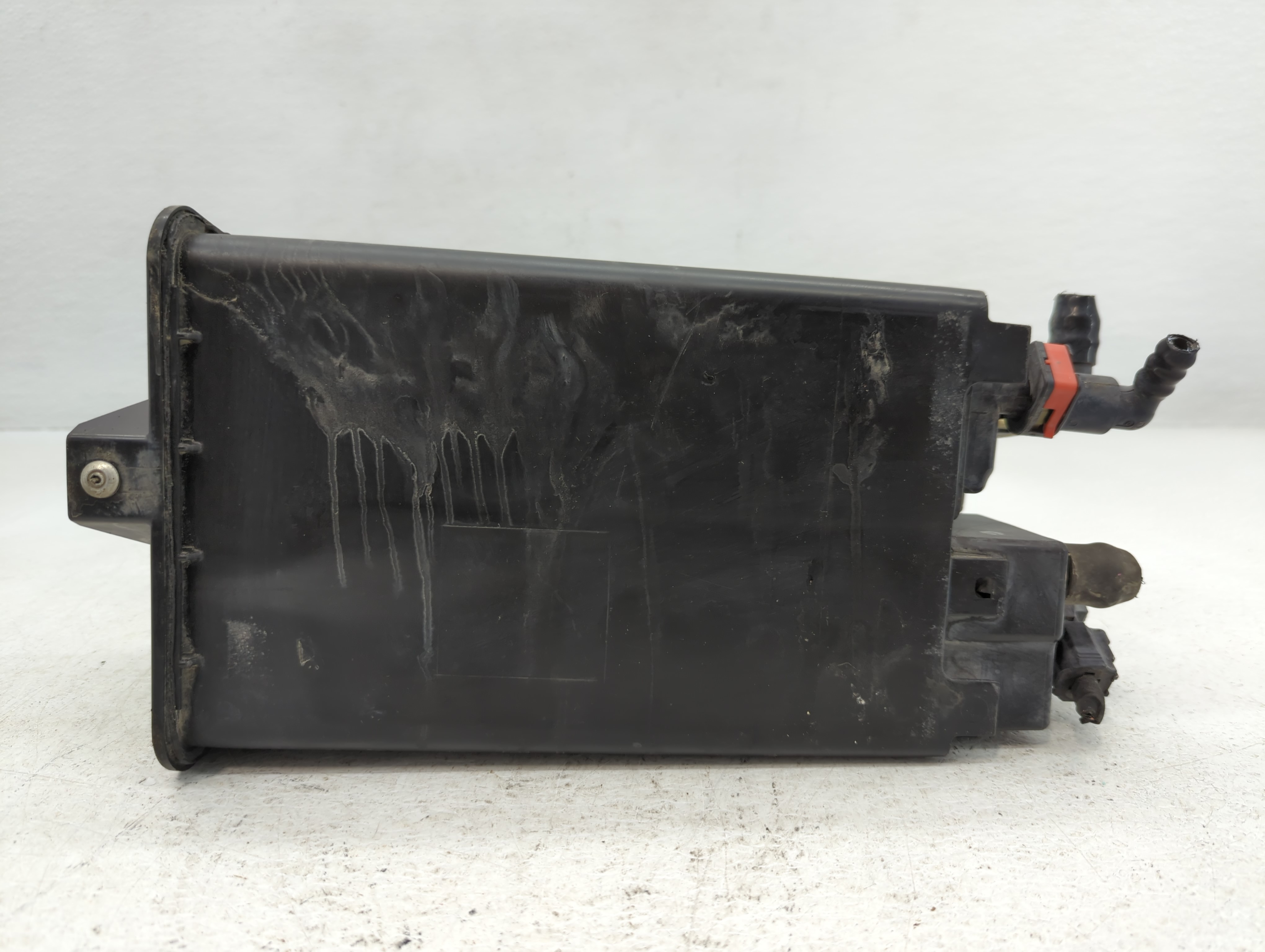 2014 Ford Flex Fuel Vapor Charcoal Canister 735559 - Oemusedautoparts1.com